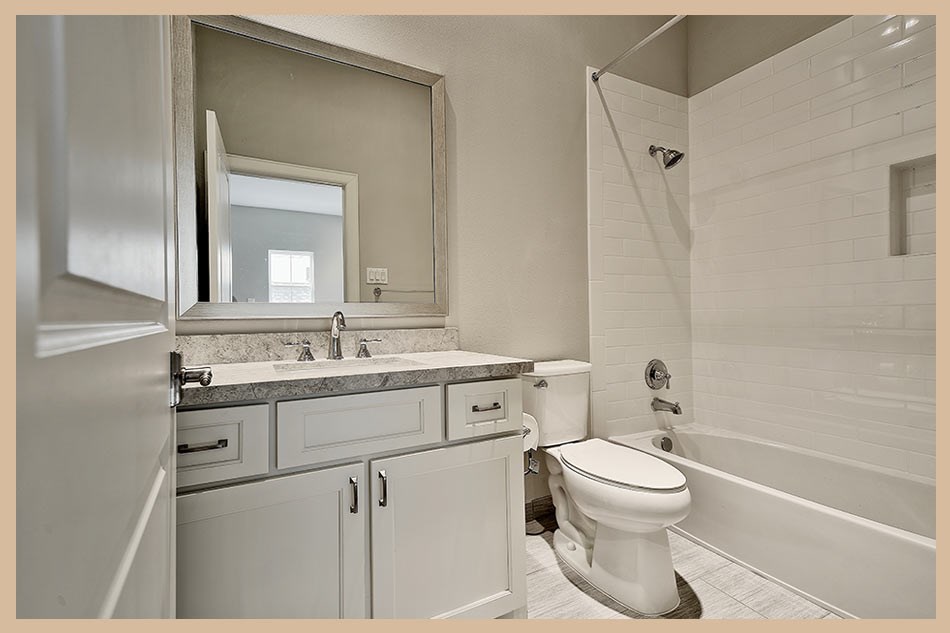 215 Willow Street, Shenandoah, TX 77384