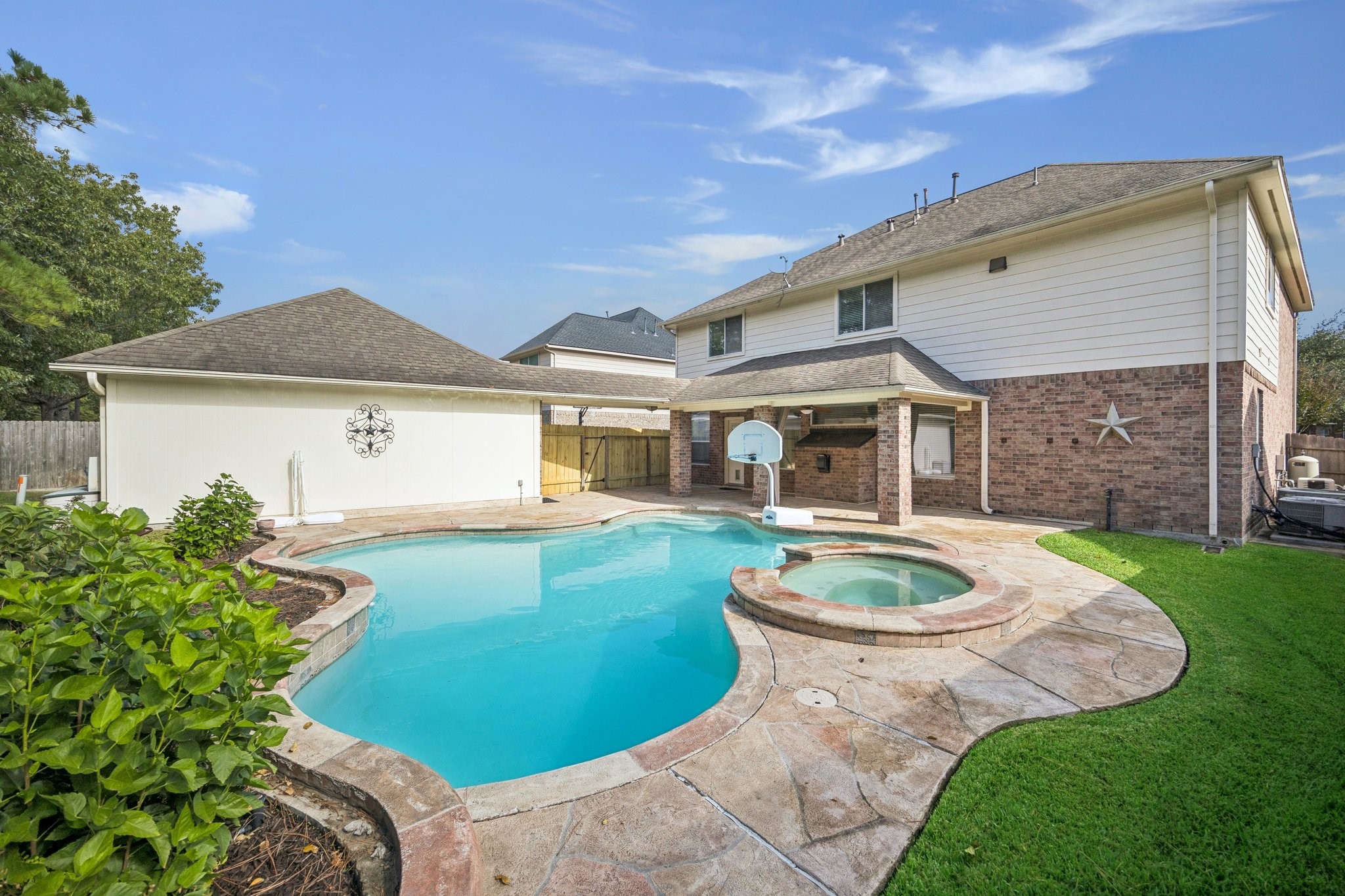 21223 Heartwood Oak Trail, Cypress, TX 77433