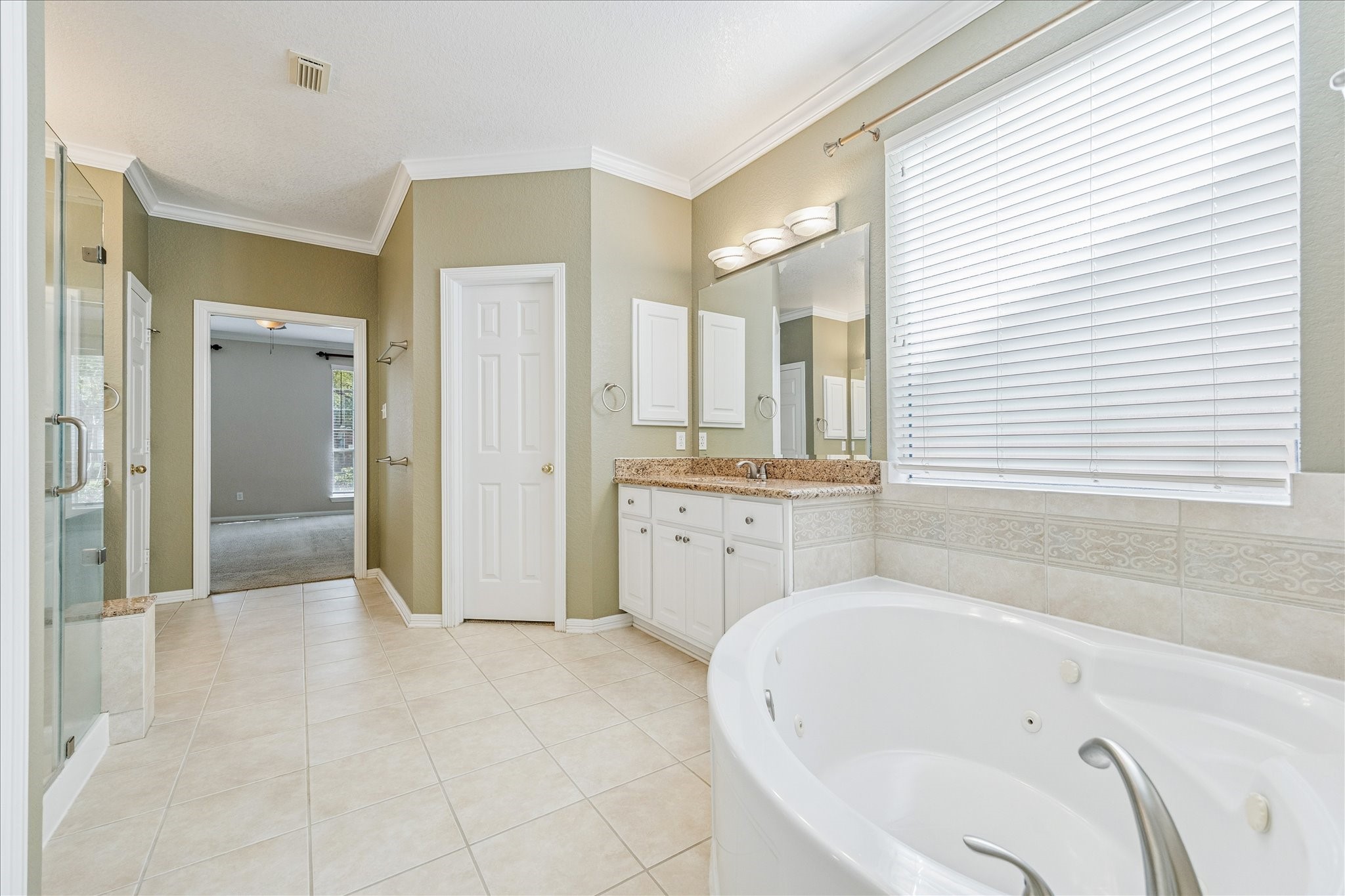 21223 Heartwood Oak Trail, Cypress, TX 77433