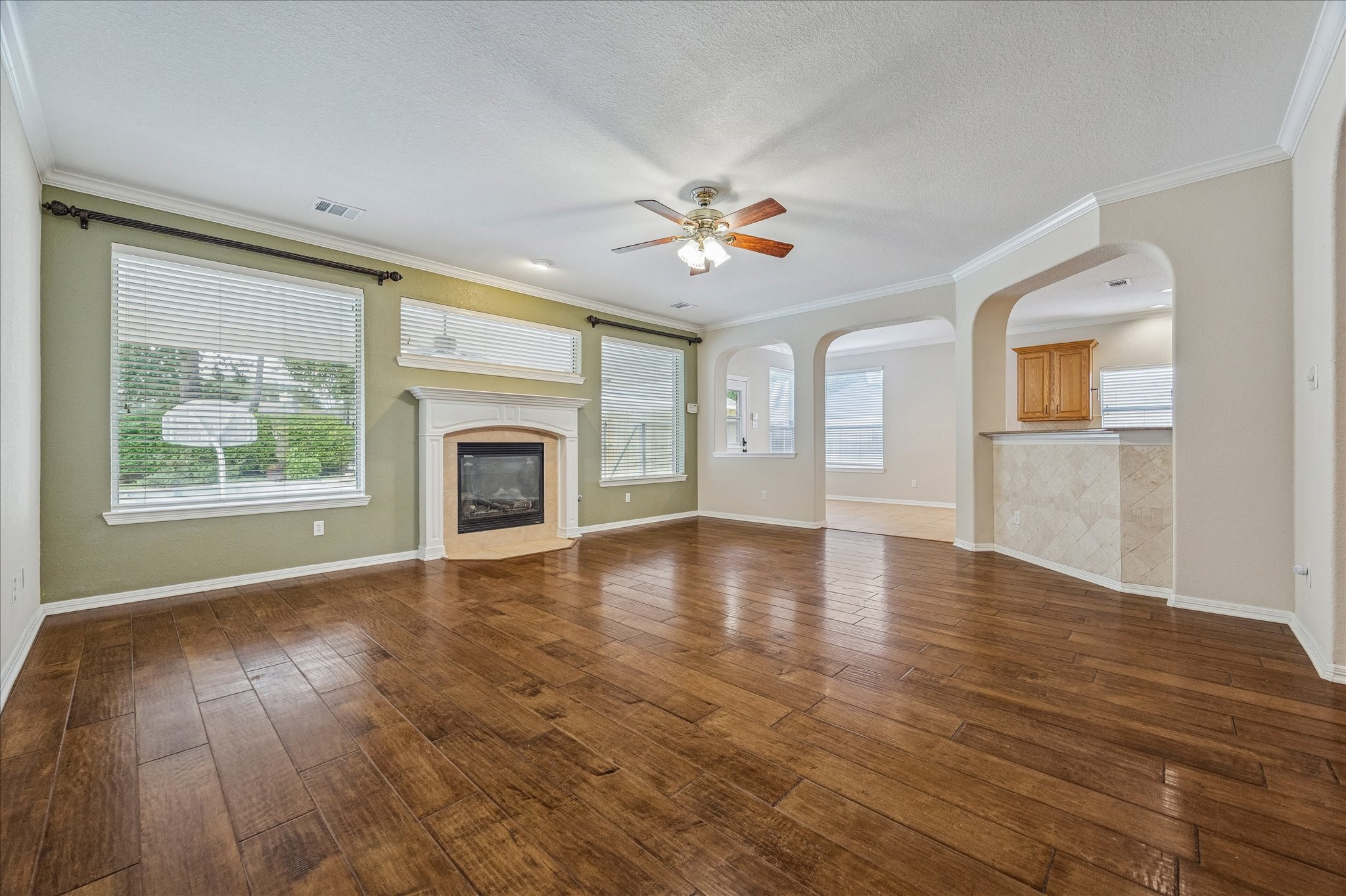 21223 Heartwood Oak Trail, Cypress, TX 77433