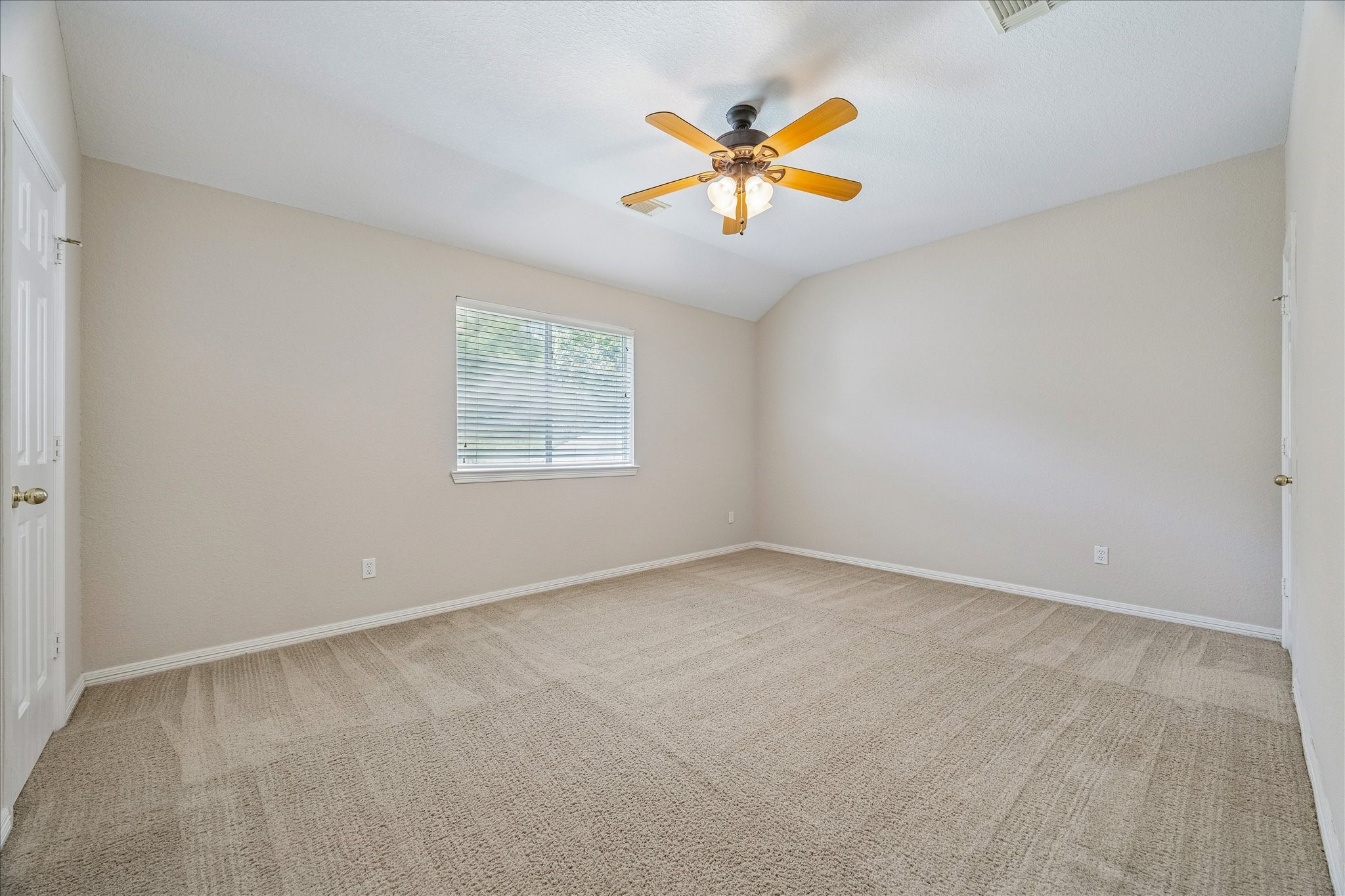 21223 Heartwood Oak Trail, Cypress, TX 77433