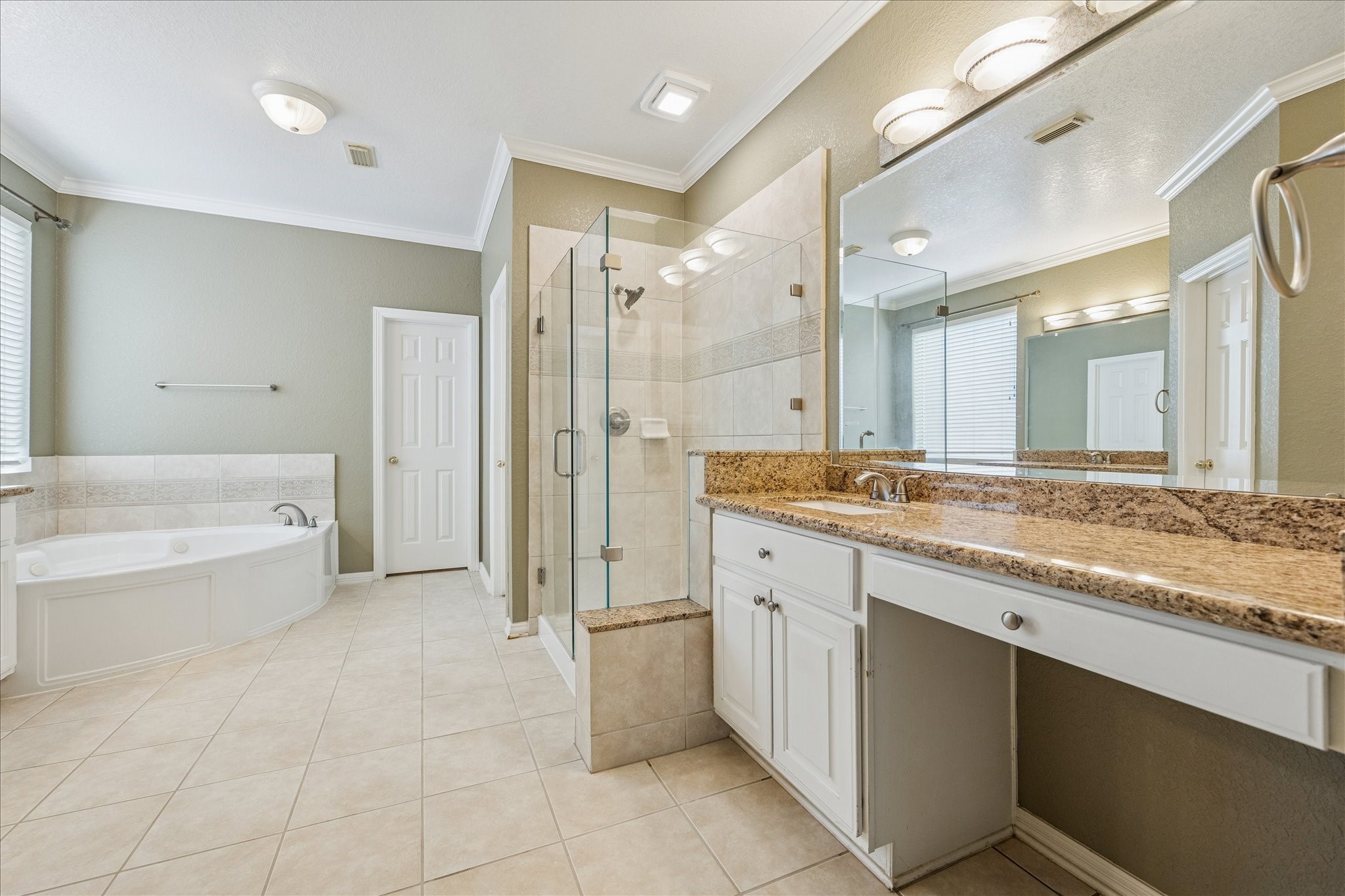 21223 Heartwood Oak Trail, Cypress, TX 77433