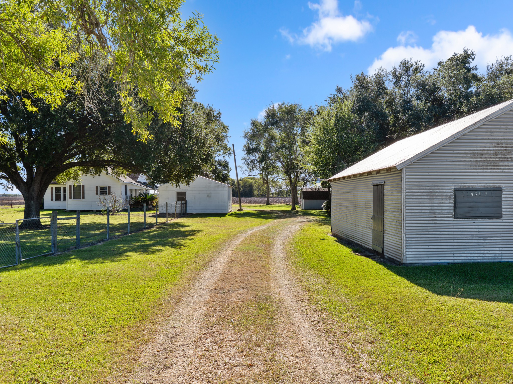 14309 Vrlla Road, Guy, TX 77444