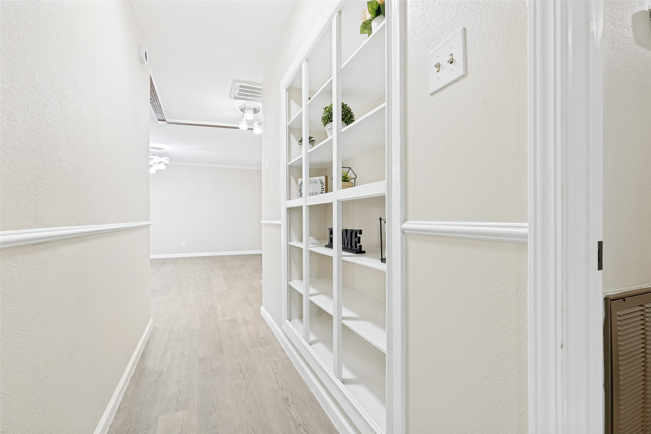 1802 Hartt Street, Baytown, TX 77520