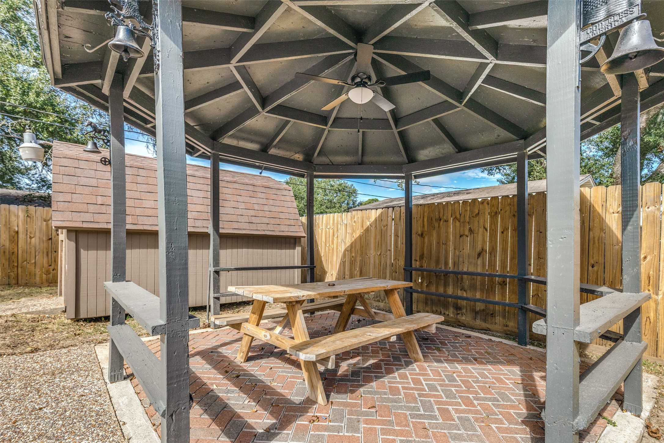 1802 Hartt Street, Baytown, TX 77520