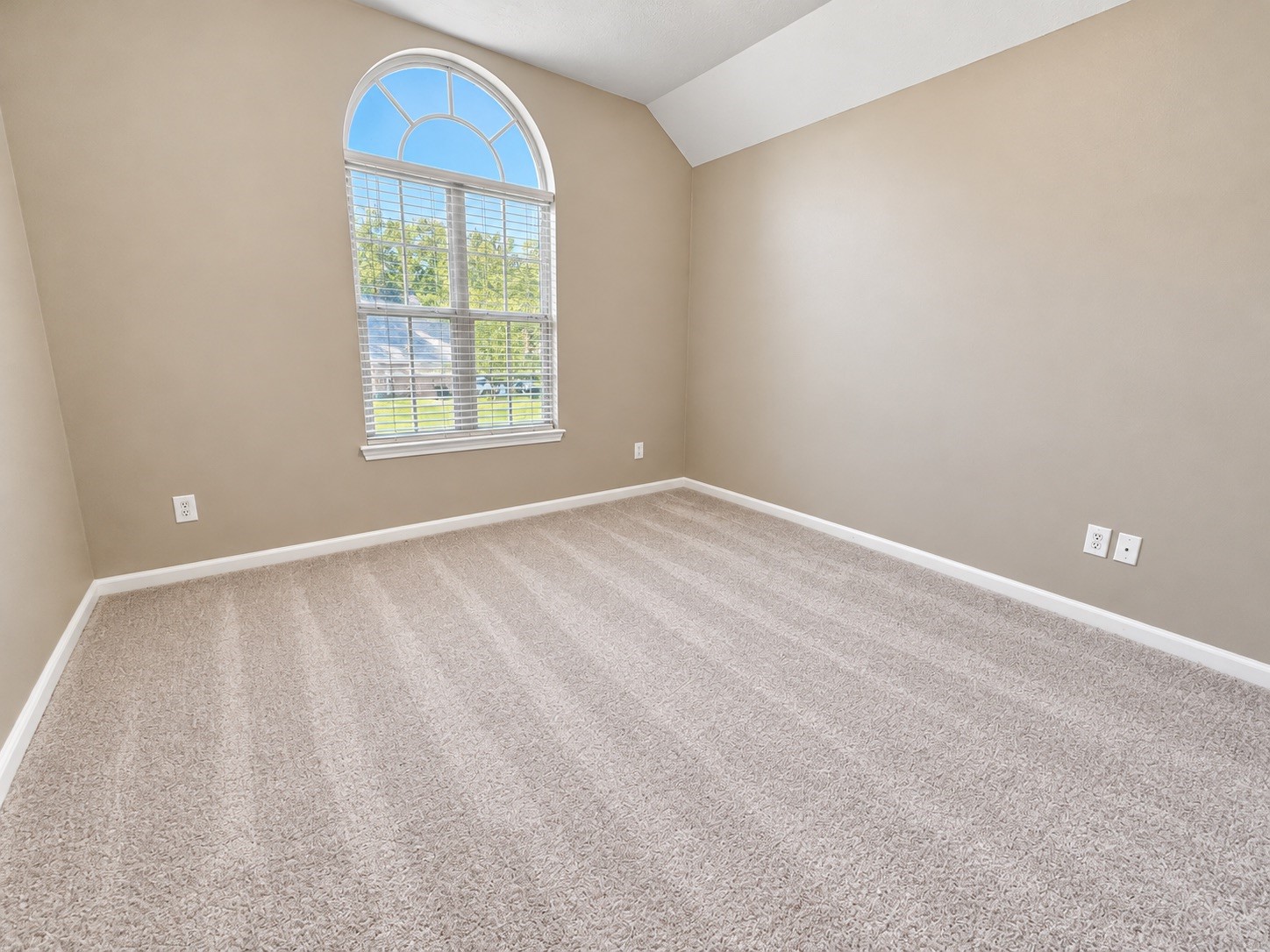 16148 Broadwater Drive, Crosby, TX 77532