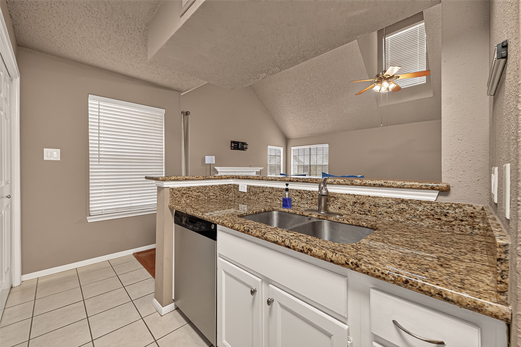 2300 Old Spanish Trail, #2093, Houston, TX 77054