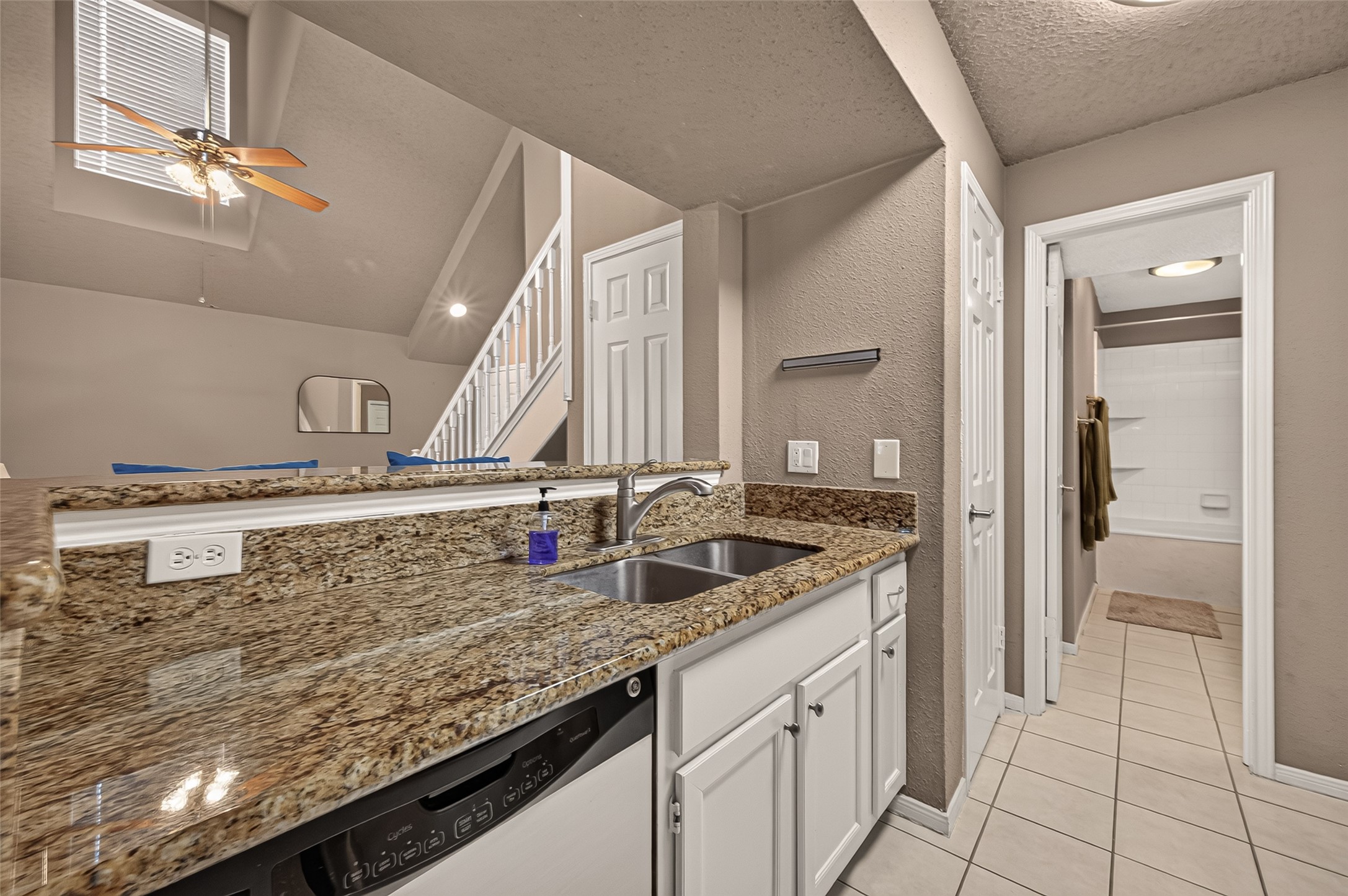 2300 Old Spanish Trail, #2093, Houston, TX 77054
