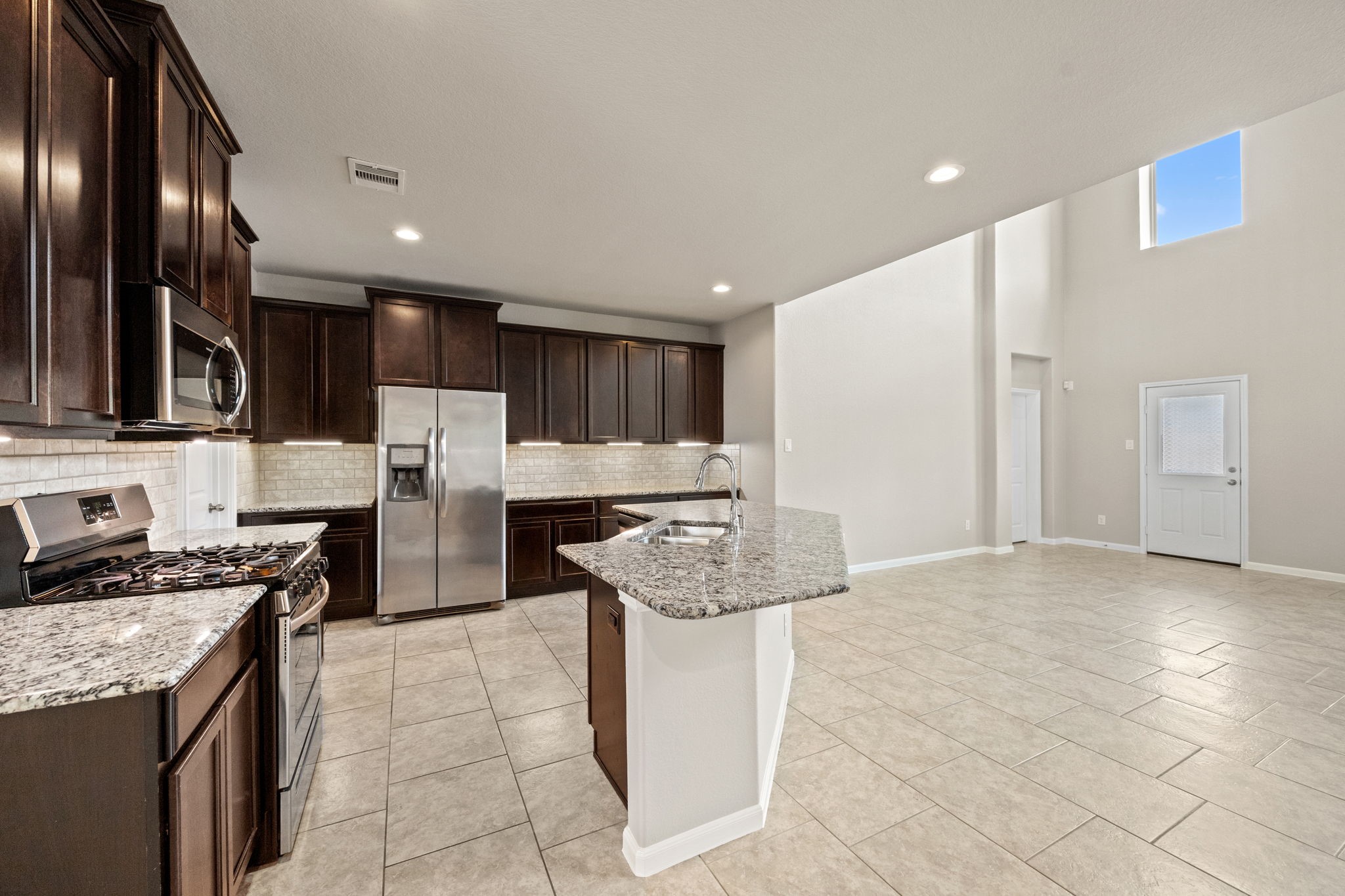 2719 Kaman Lane, Pearland, TX 77581 2719 Kaman Lane, Pearland, TX 77581