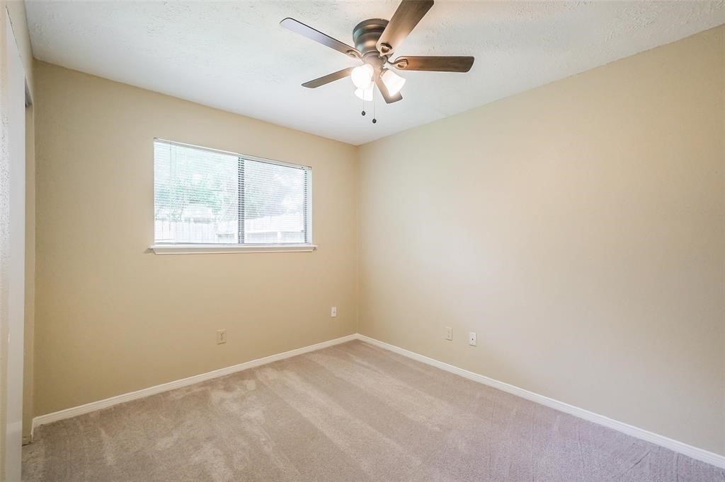 10120 Emerald Oaks Drive, Houston, TX 77070