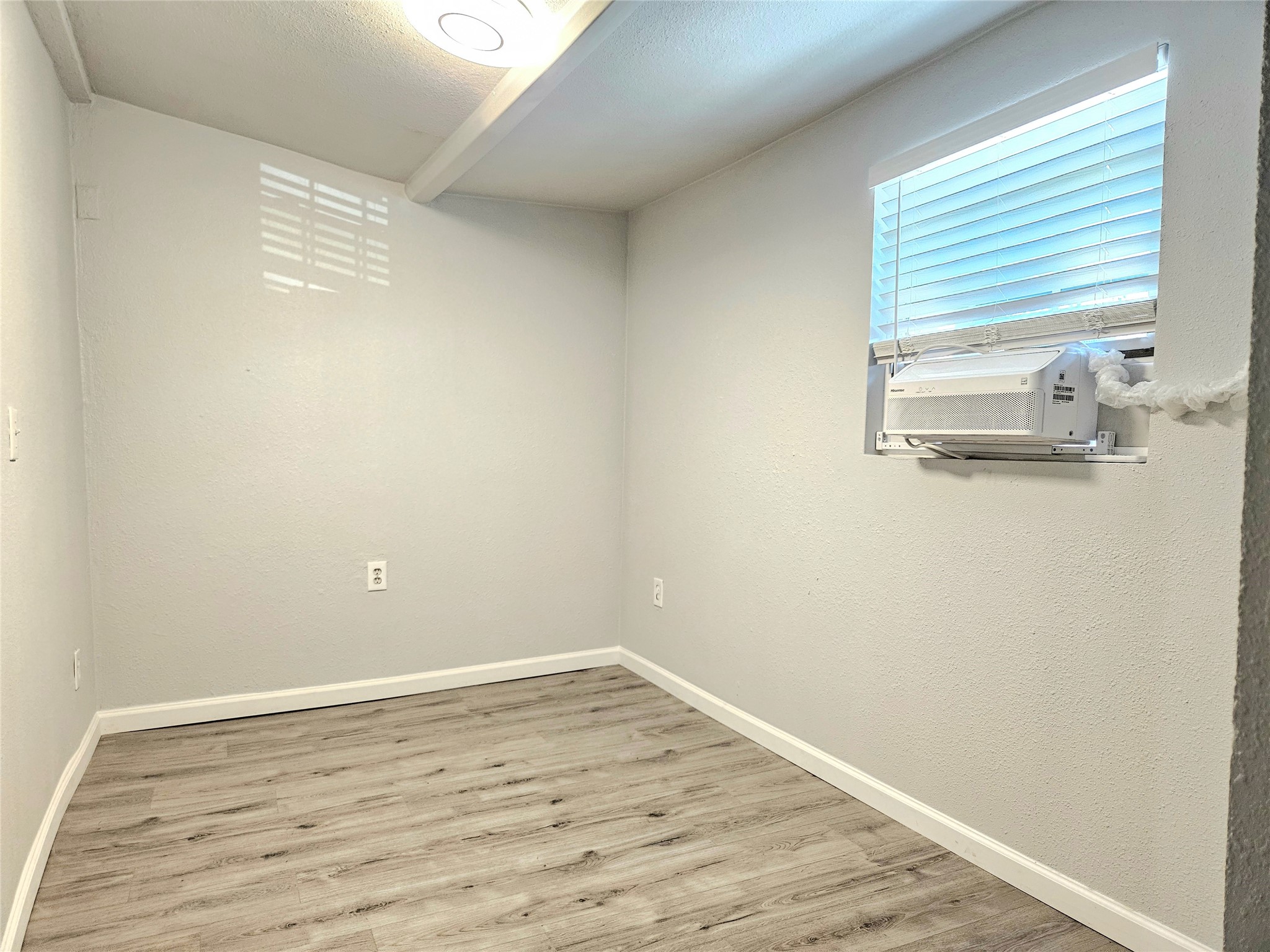 4419 W Bayshore Drive, #3, Bacliff, TX 77518 4419 W Bayshore Drive, #3, Bacliff, TX 77518