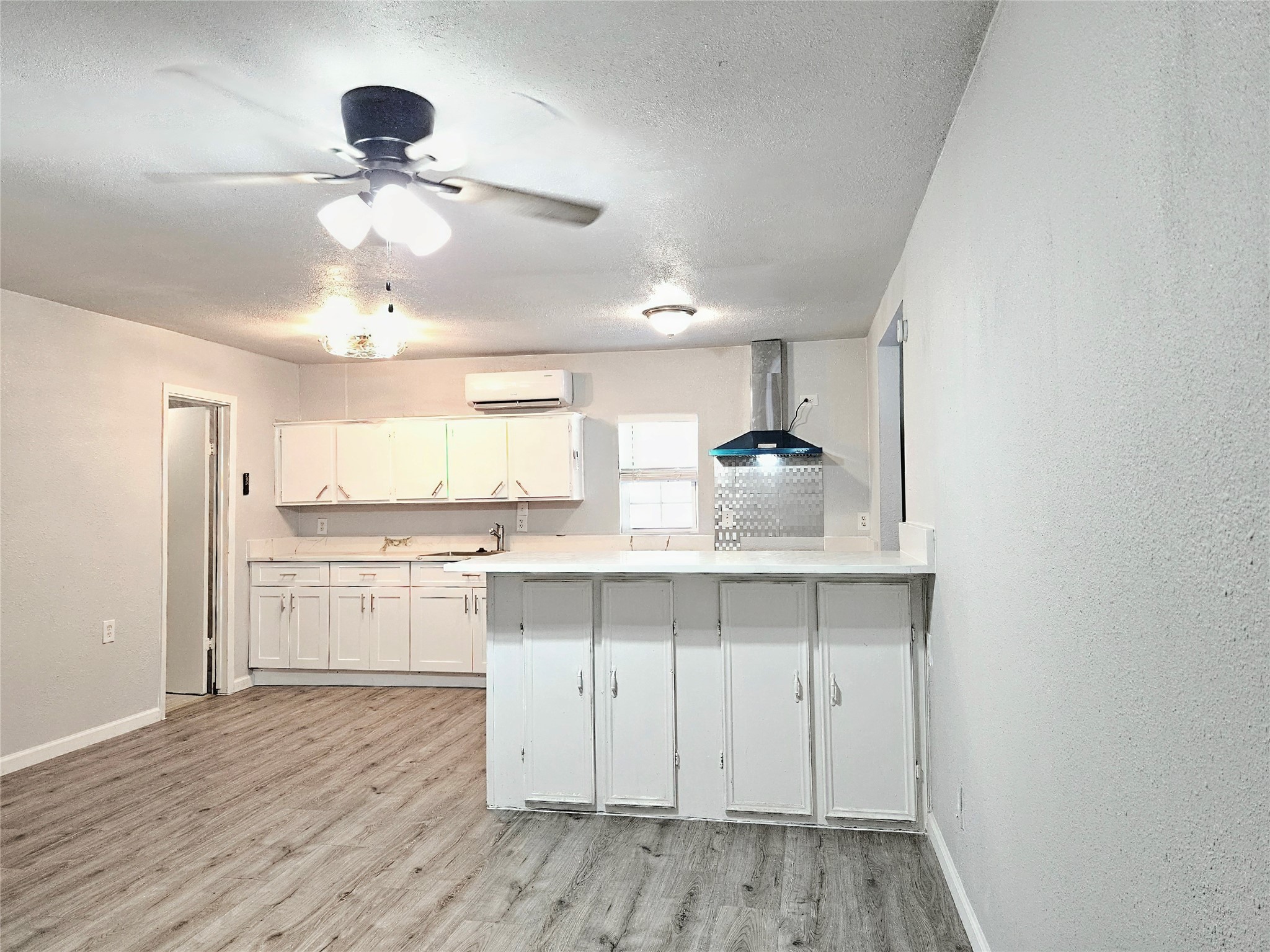 4419 W Bayshore Drive, #3, Bacliff, TX 77518 4419 W Bayshore Drive, #3, Bacliff, TX 77518