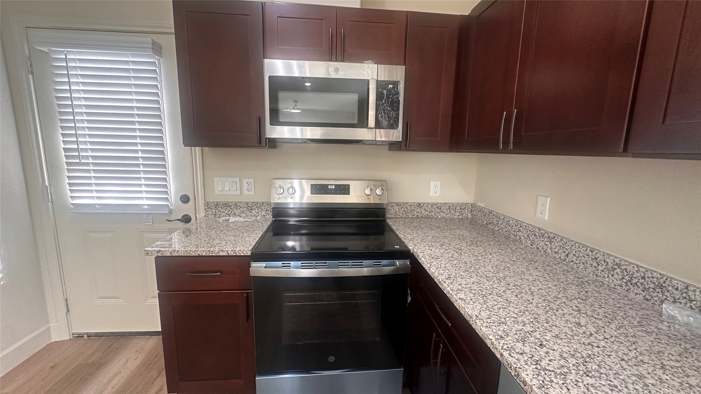 500 Legacy, #506, Alvin, TX 77511