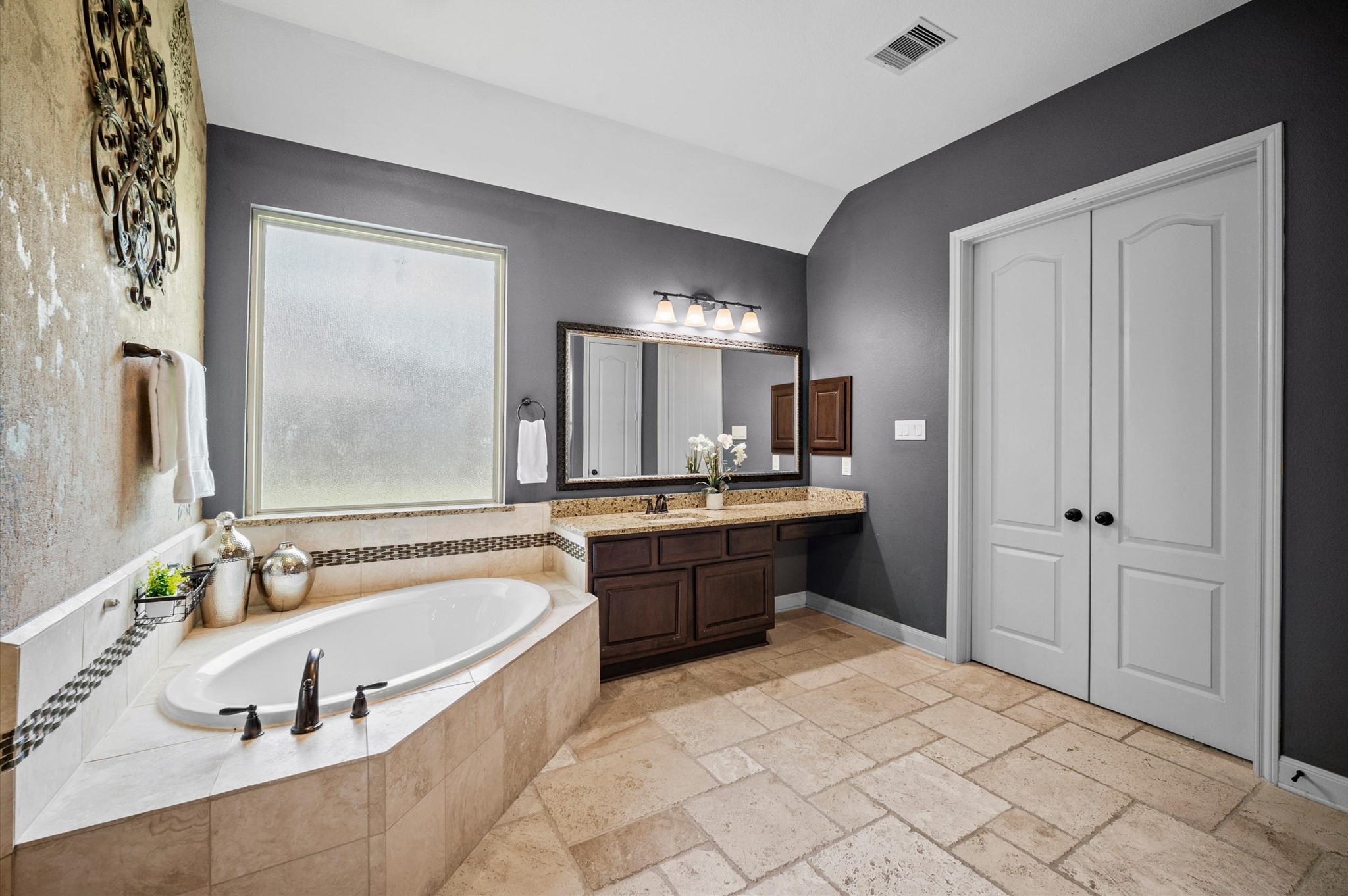 The color accents and complementary colors give off spa-like vibes!