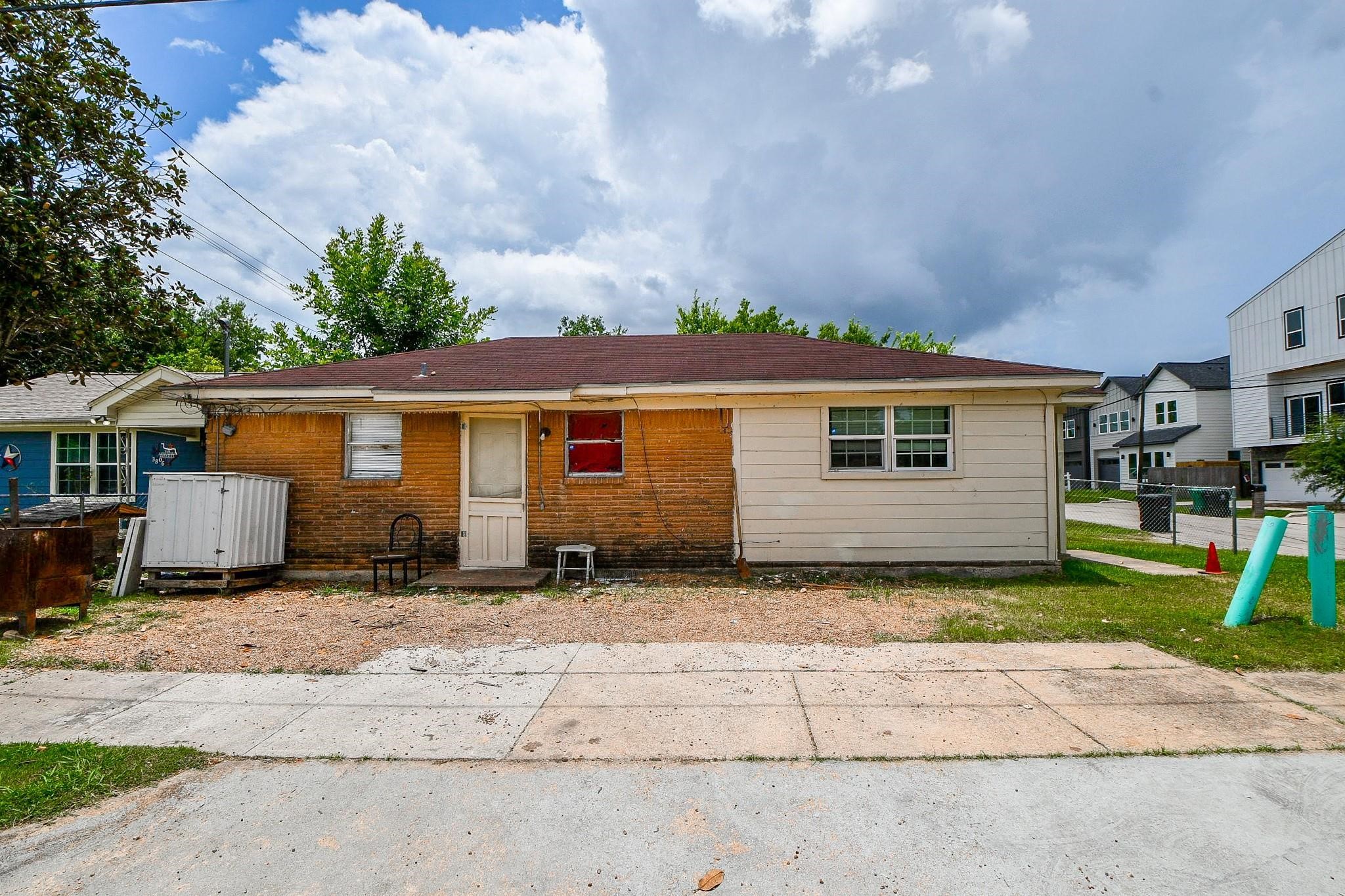 7523 La Salette Street, Houston, TX 77021