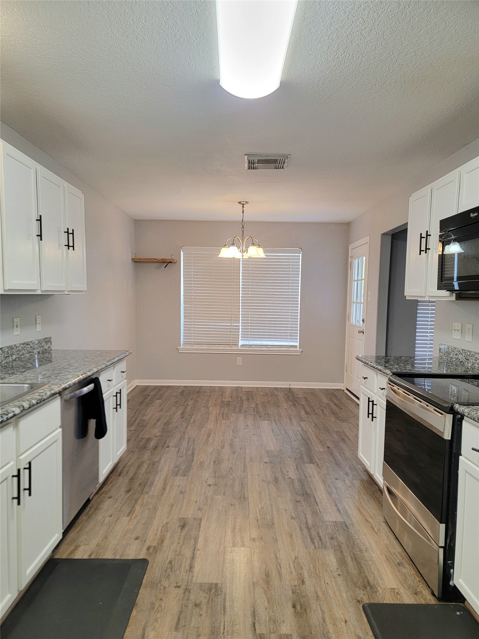 2602 27th Avenue N, Texas City, TX 77590