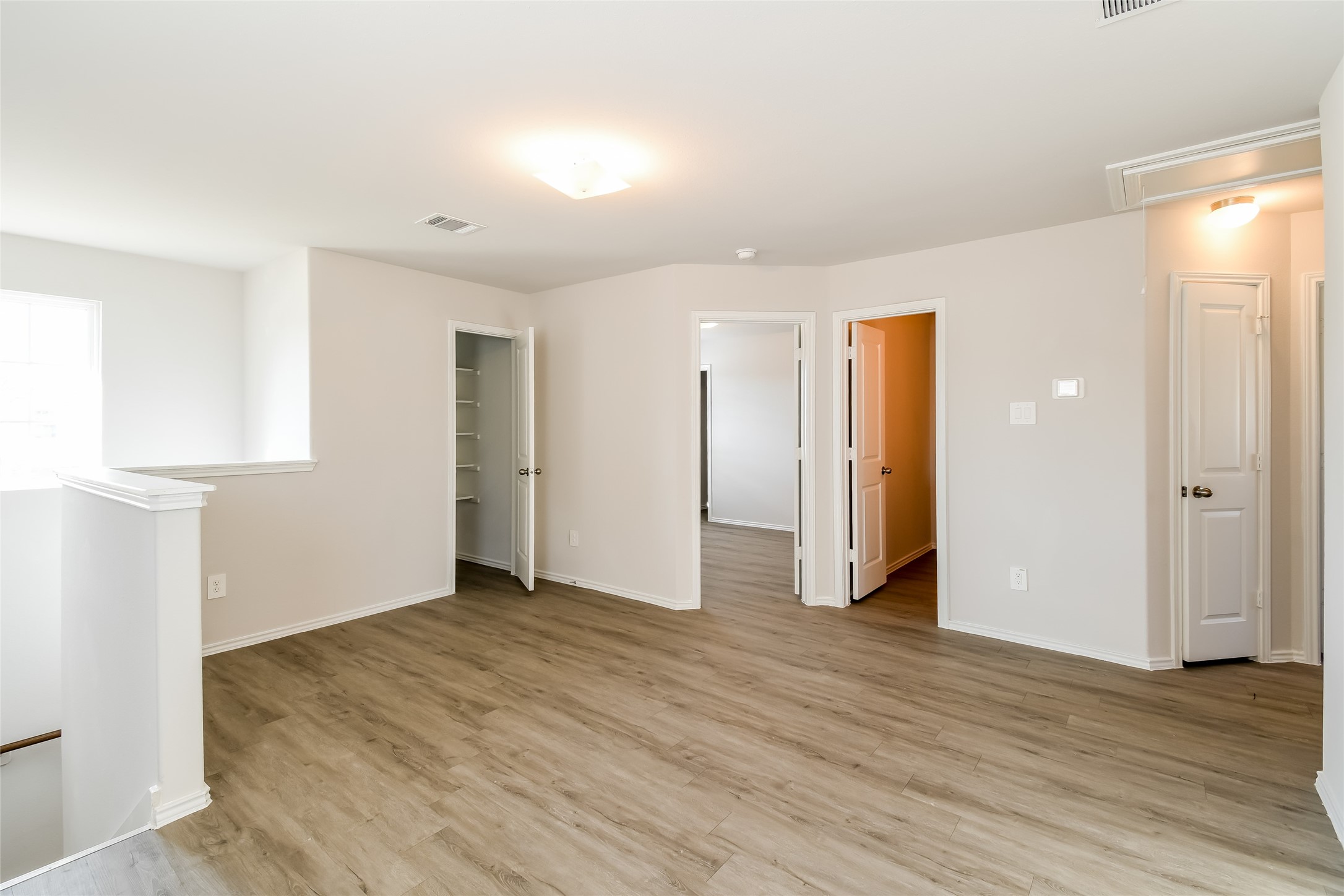 Photos may be representative of the floor plan and not the exact home. Finishes, layout, and features of the actual property for lease may vary.
