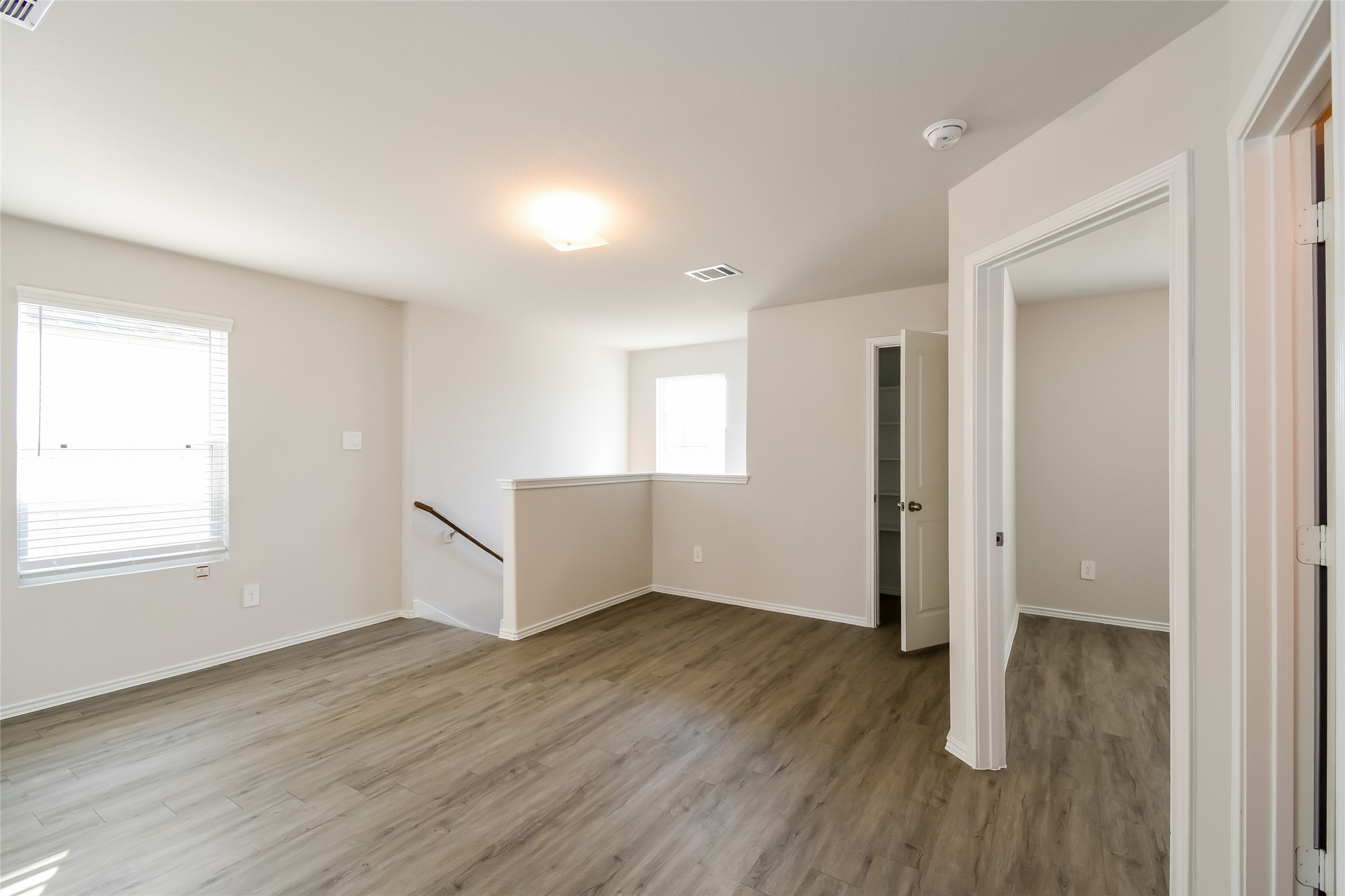 Photos may be representative of the floor plan and not the exact home. Finishes, layout, and features of the actual property for lease may vary.