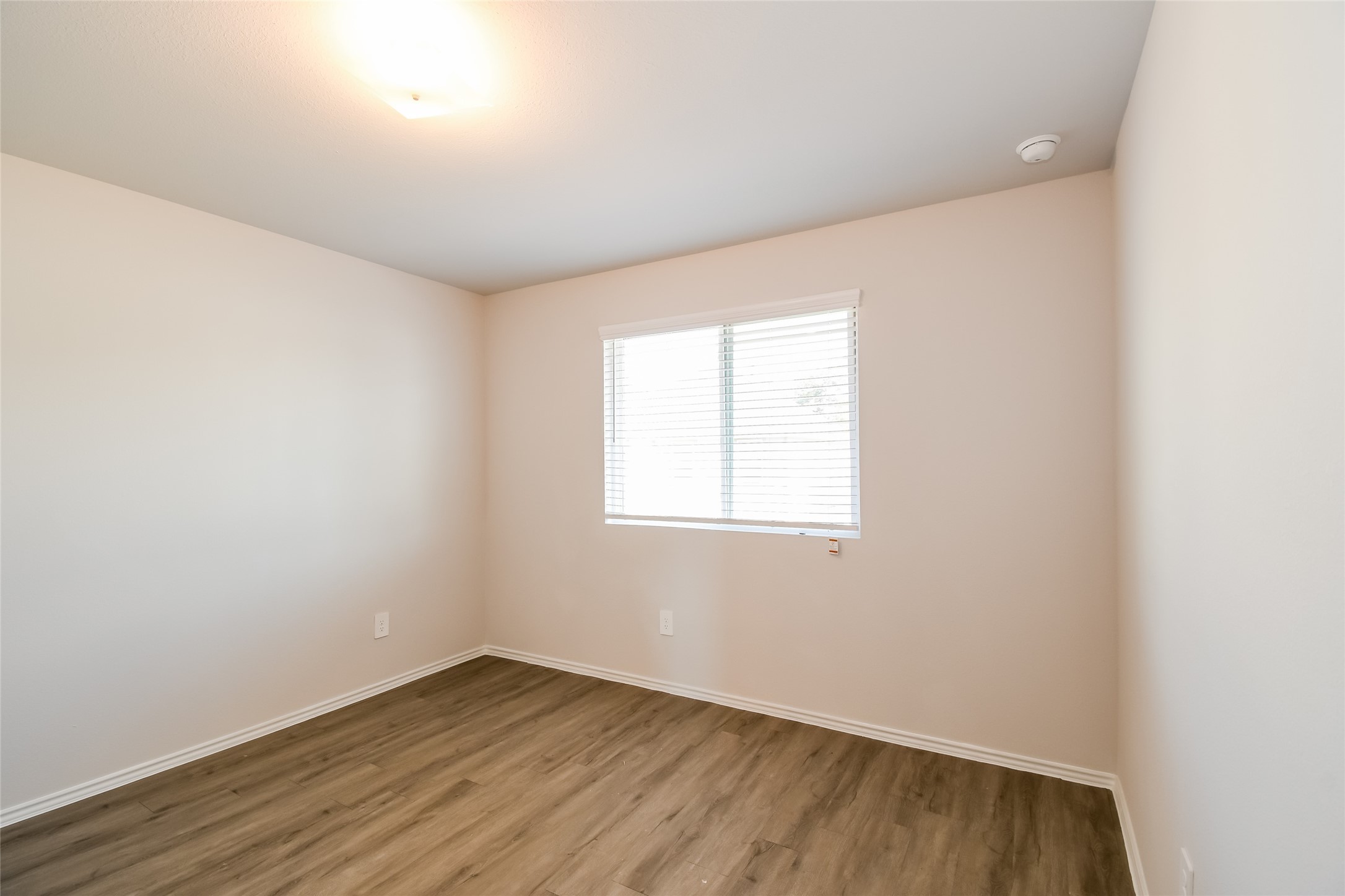 Photos may be representative of the floor plan and not the exact home. Finishes, layout, and features of the actual property for lease may vary.