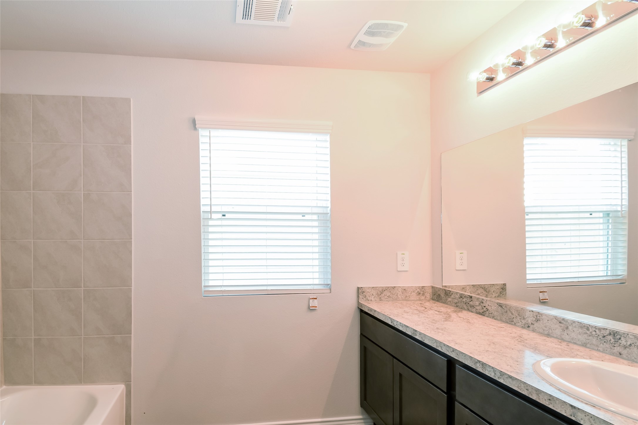 Photos may be representative of the floor plan and not the exact home. Finishes, layout, and features of the actual property for lease may vary.