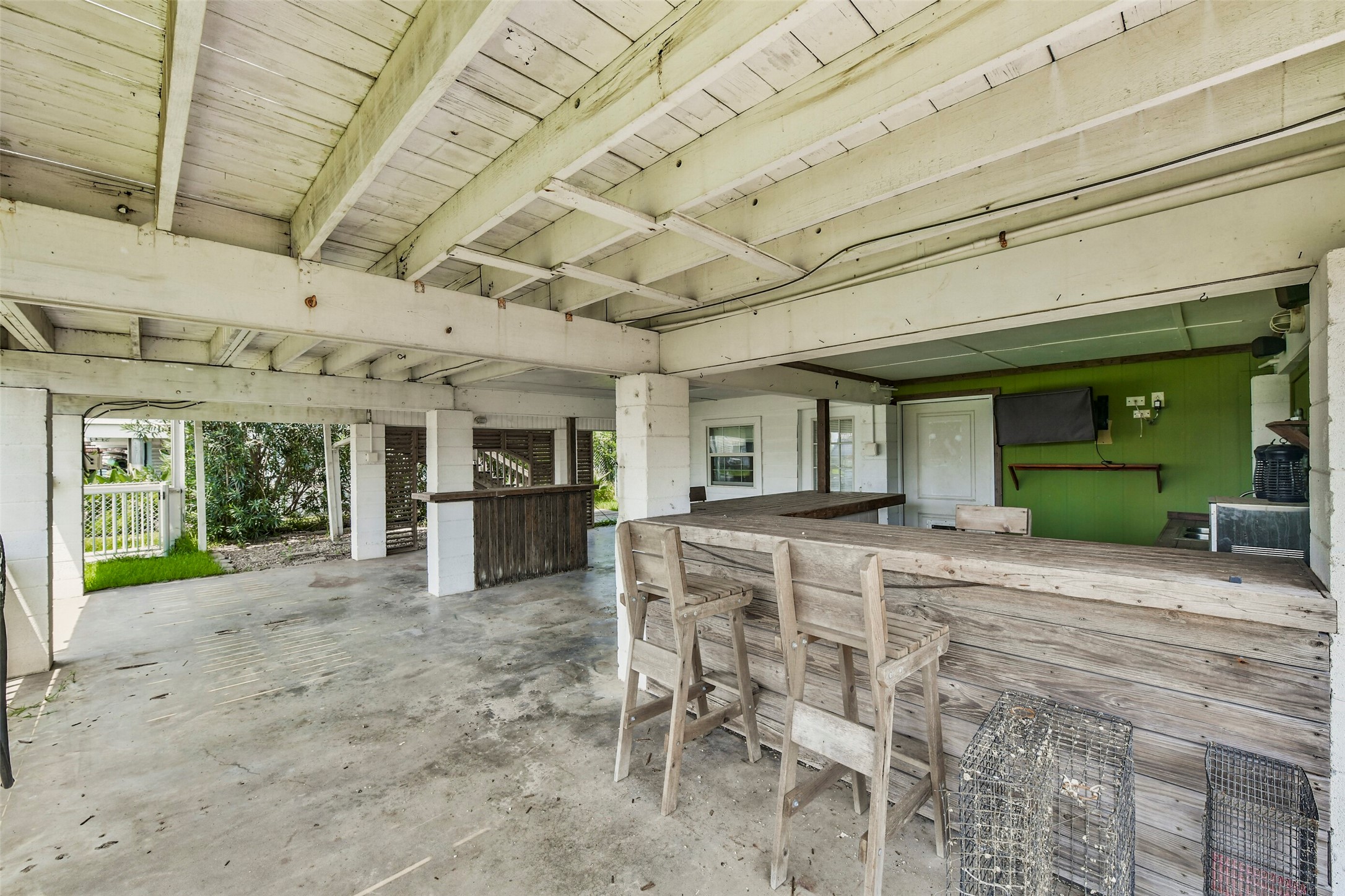 1073 Redfish Street, Bayou Vista, TX 77563