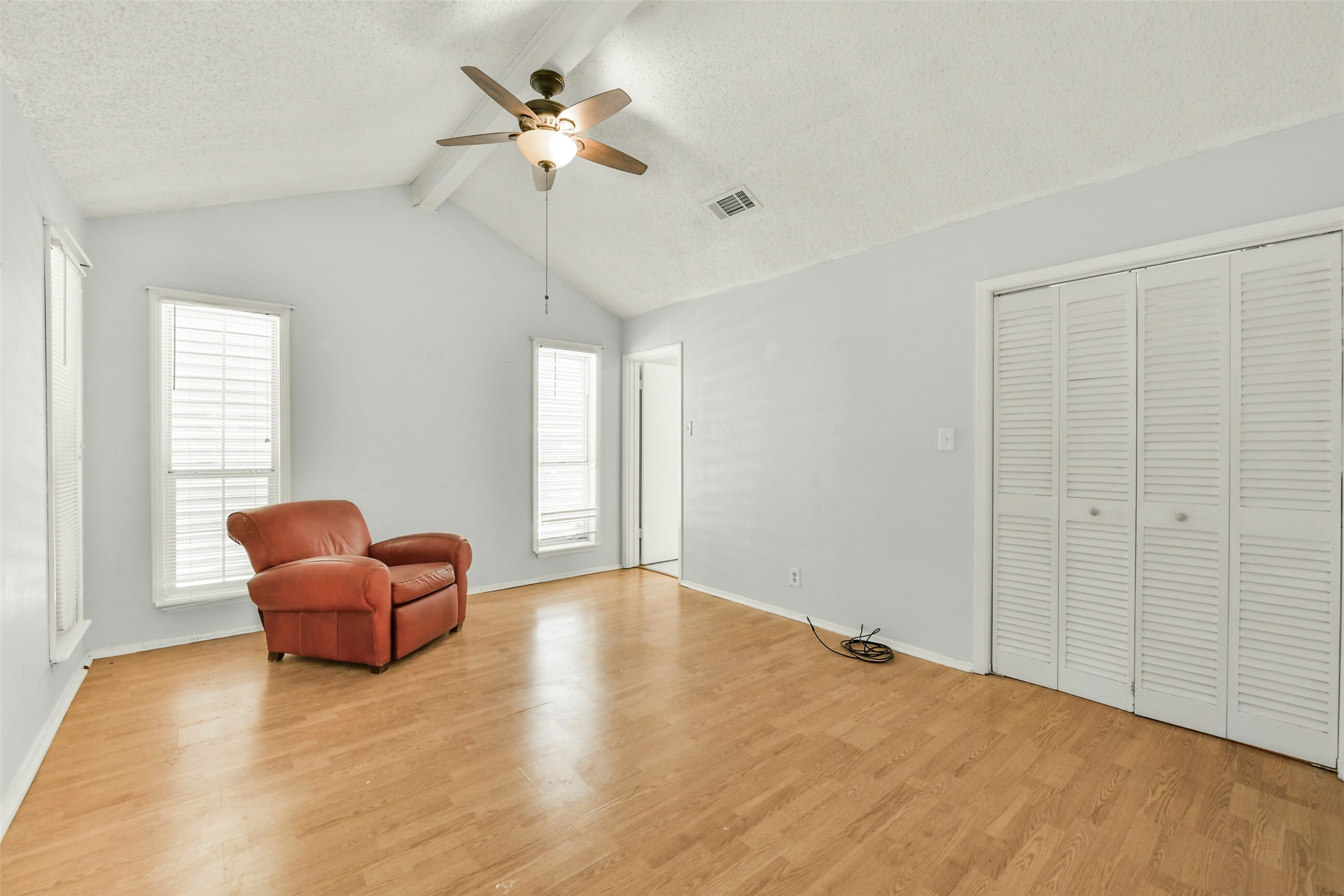 1073 Redfish Street, Bayou Vista, TX 77563