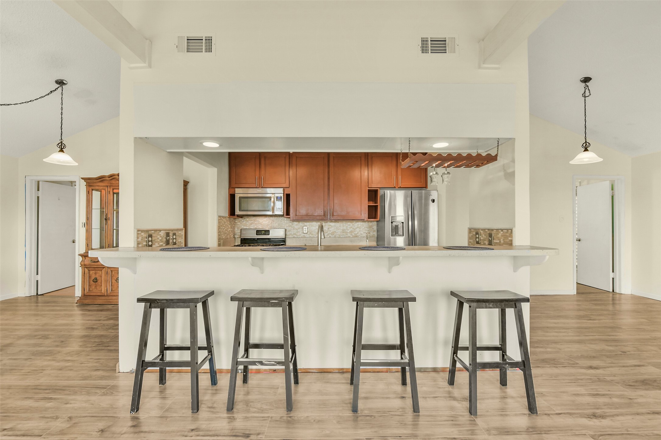 1073 Redfish Street, Bayou Vista, TX 77563