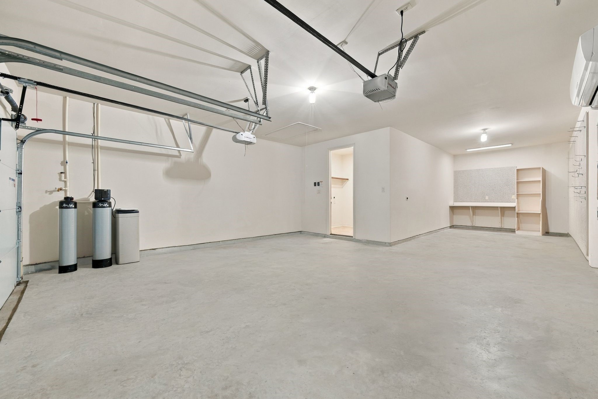 Heated and cooled garage.