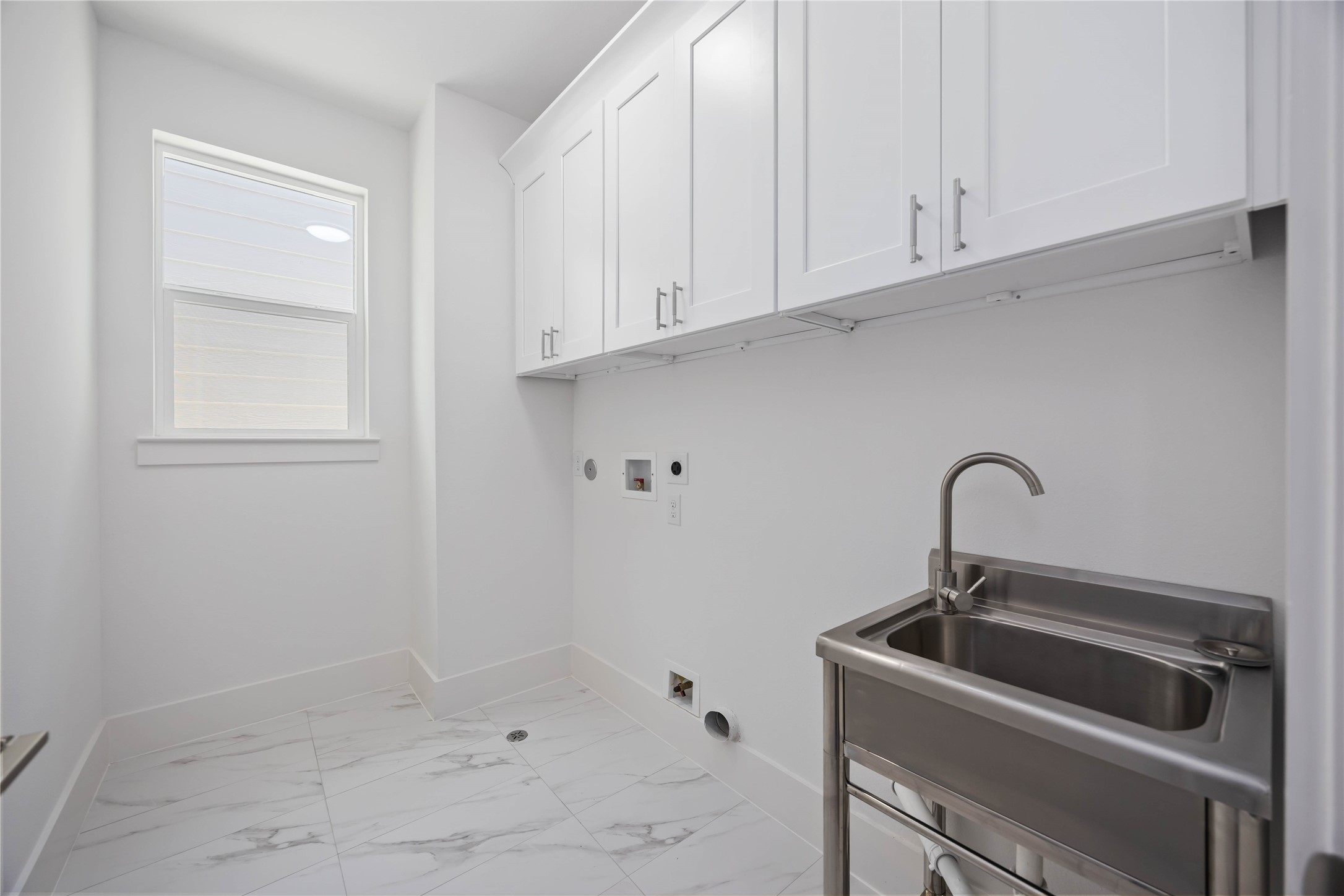 1947 Knoll Square Drive, Houston, TX 77080