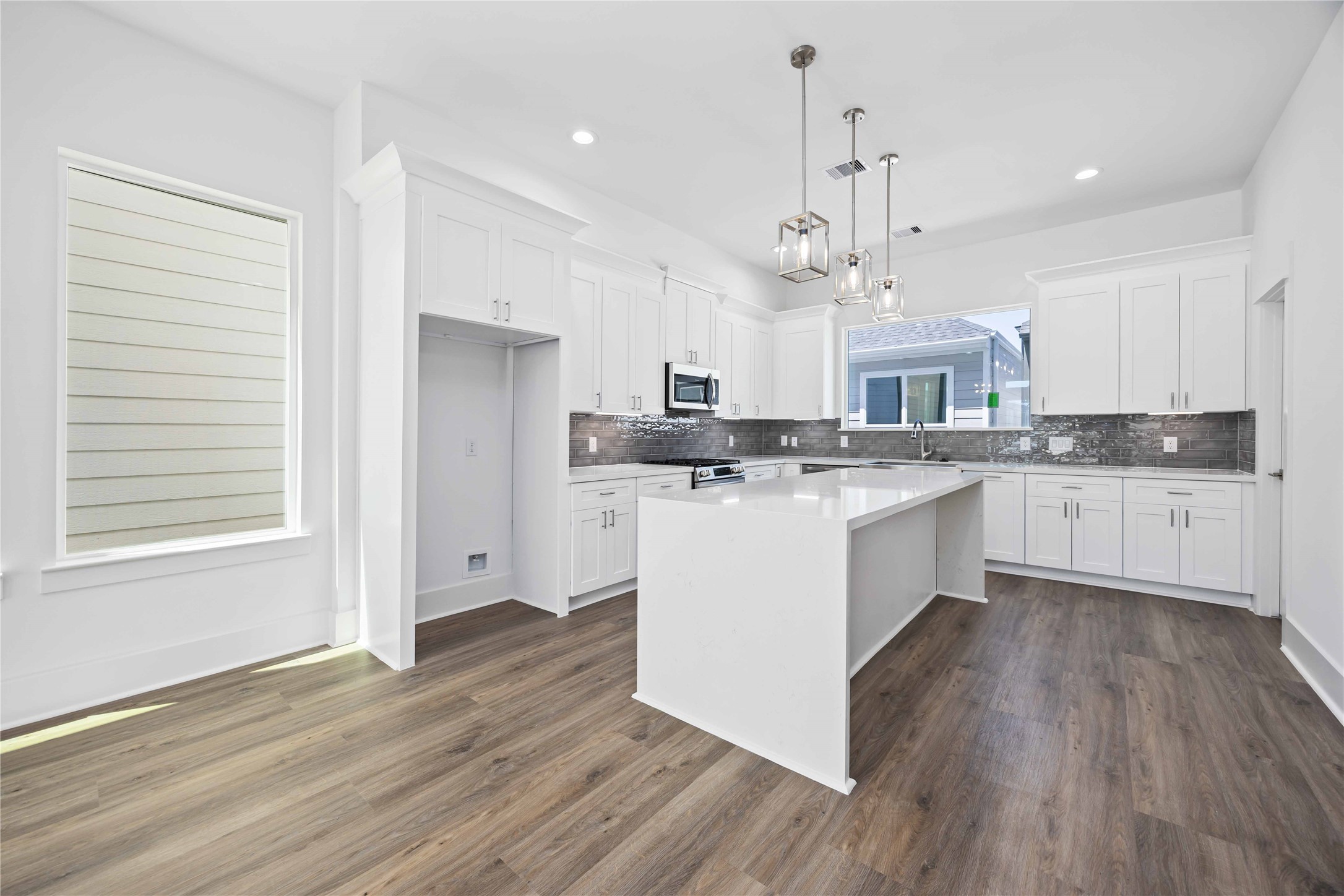 1947 Knoll Square Drive, Houston, TX 77080