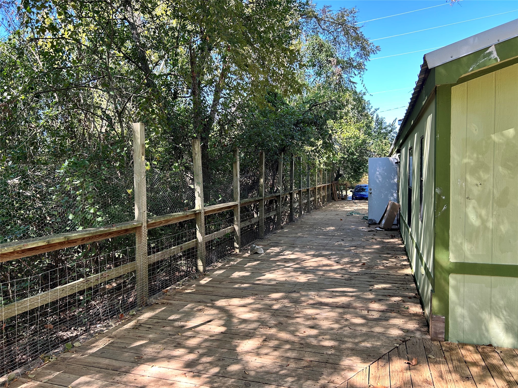 403 W Worsham Street, Willis, TX 77378