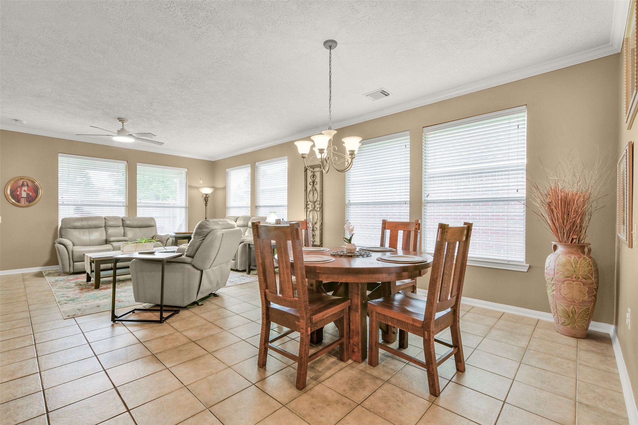 2310 Messina Drive, Pearland, TX 77581