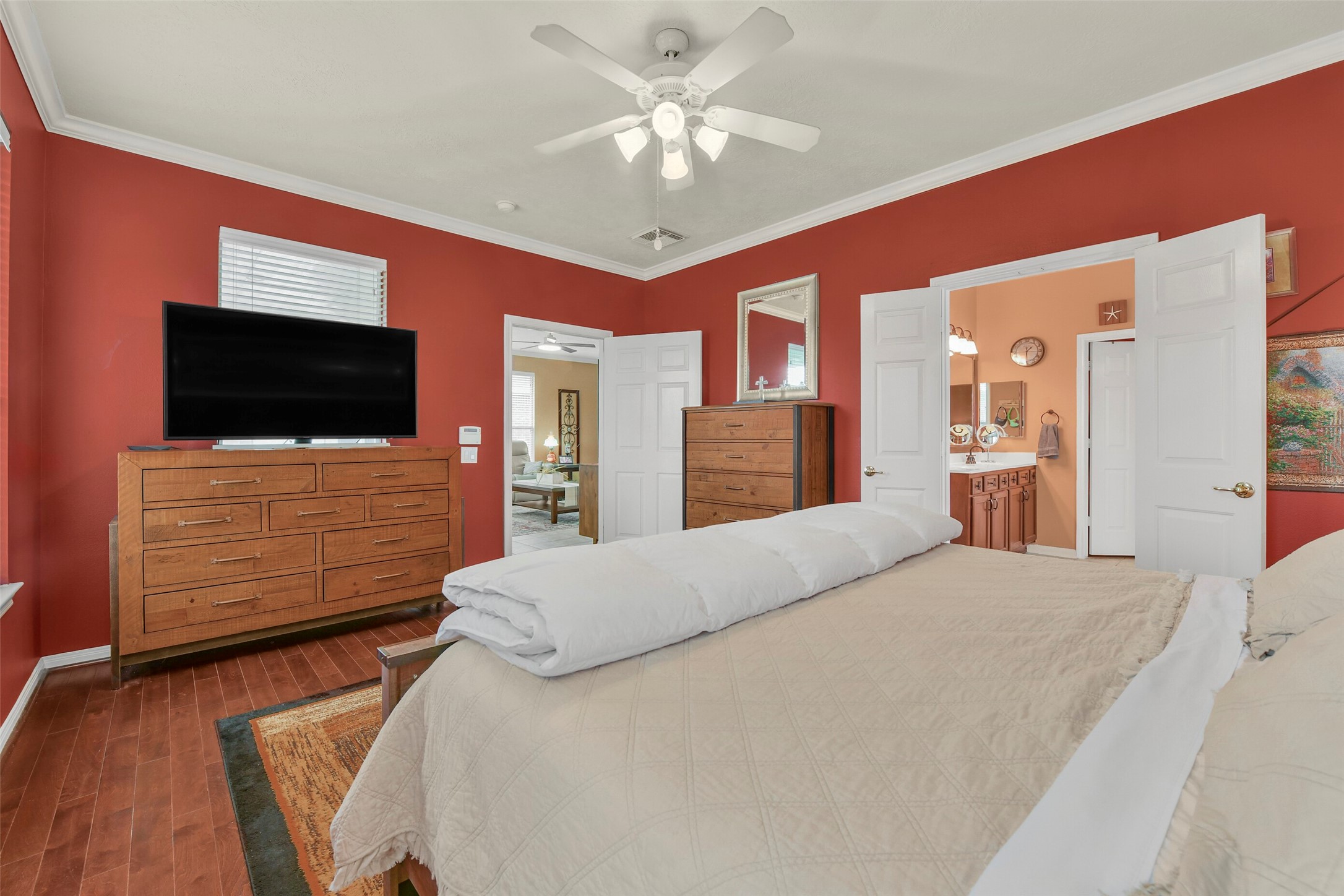 2310 Messina Drive, Pearland, TX 77581
