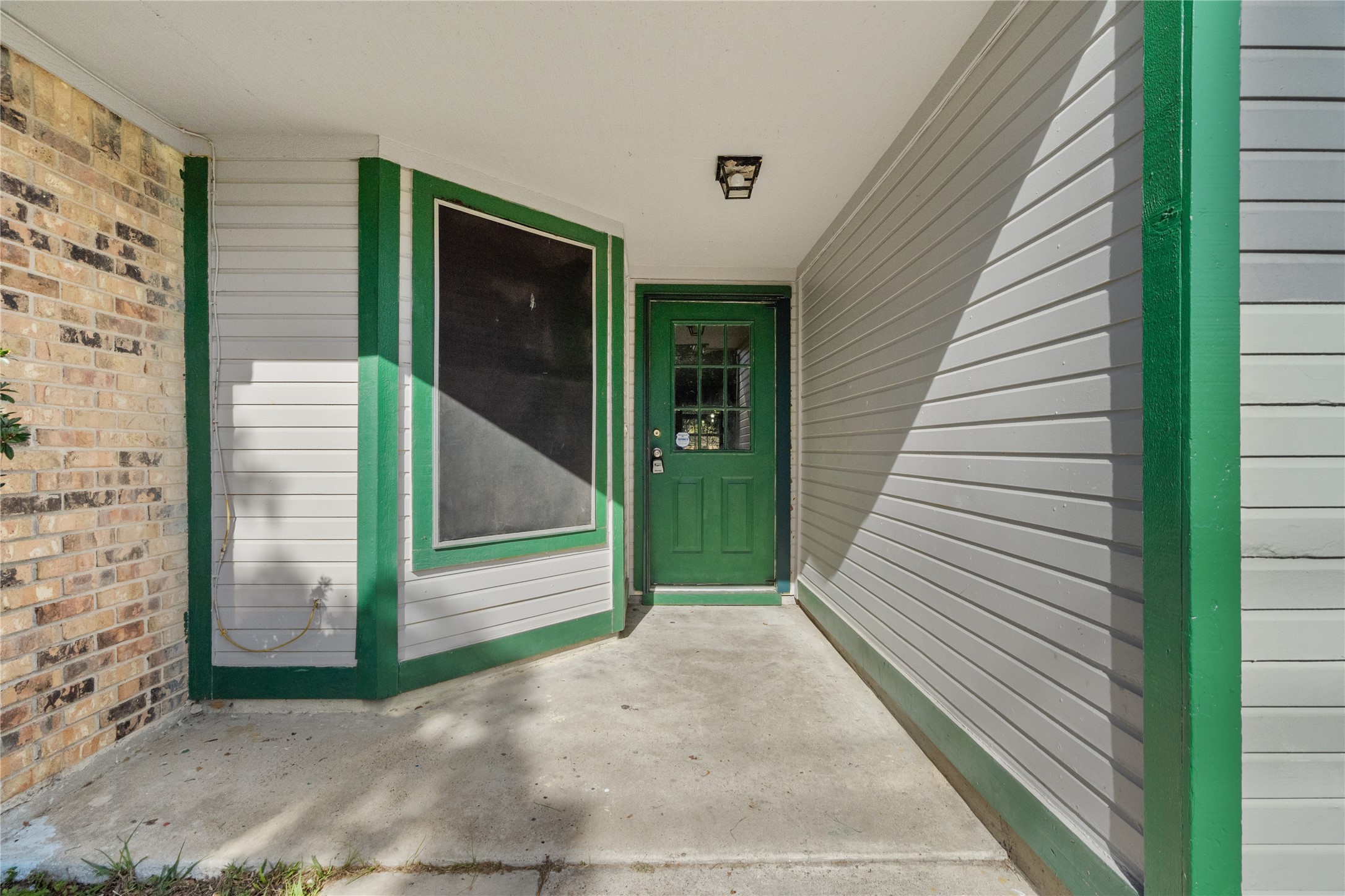 2716 2nd Avenue N, Texas City, TX 77590