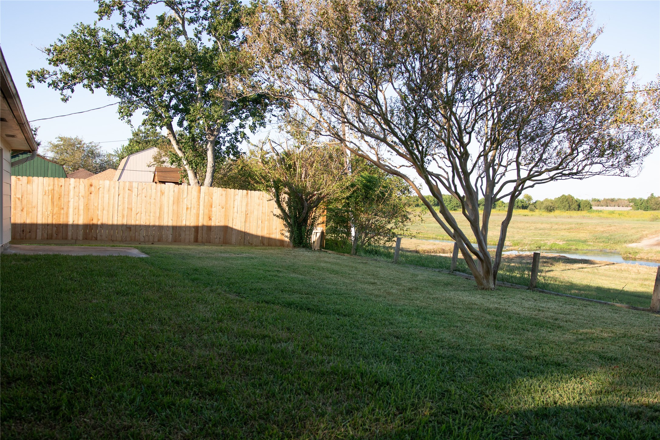 2506 18th Street N, Texas City, TX 77590