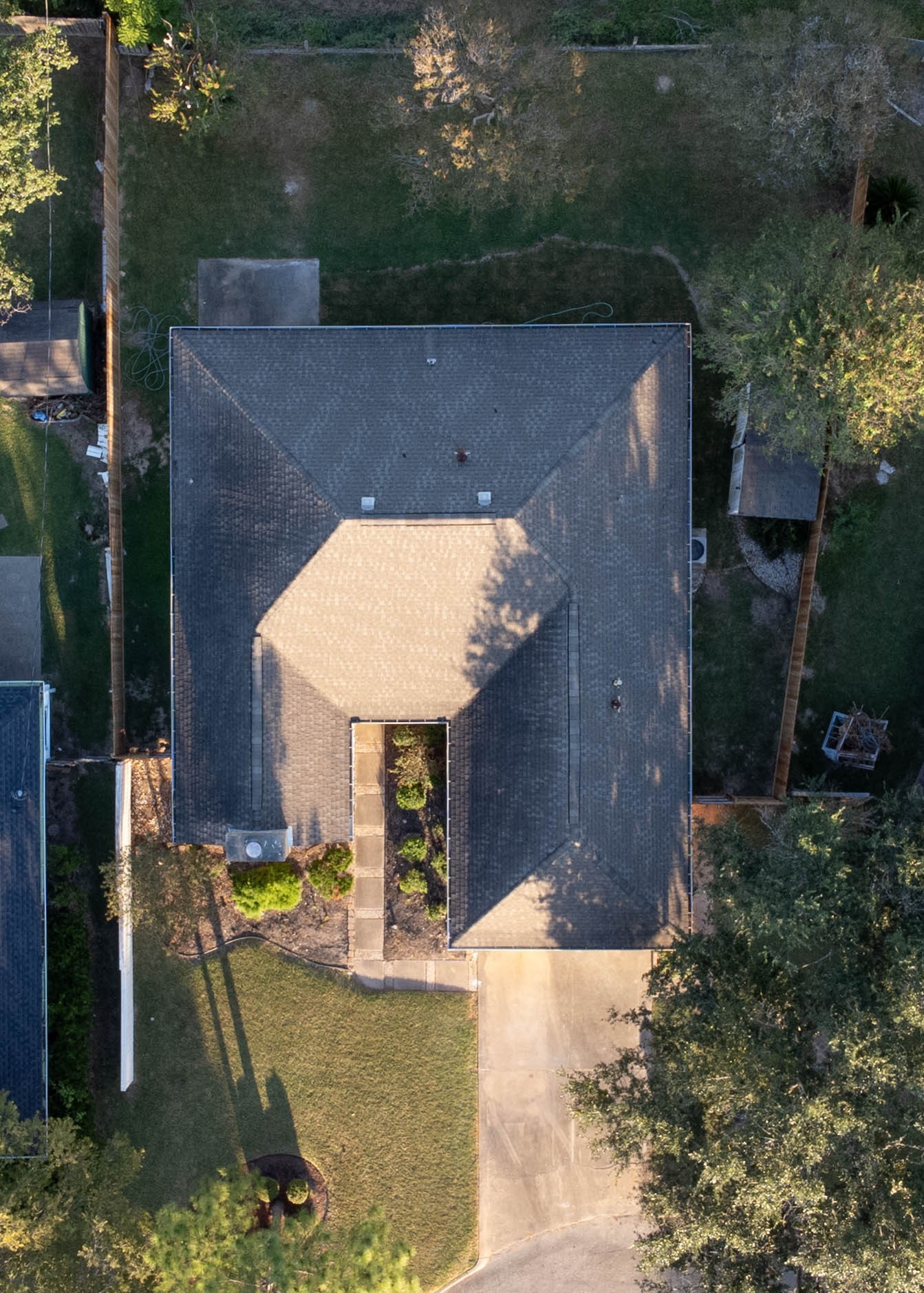 2506 18th Street N, Texas City, TX 77590