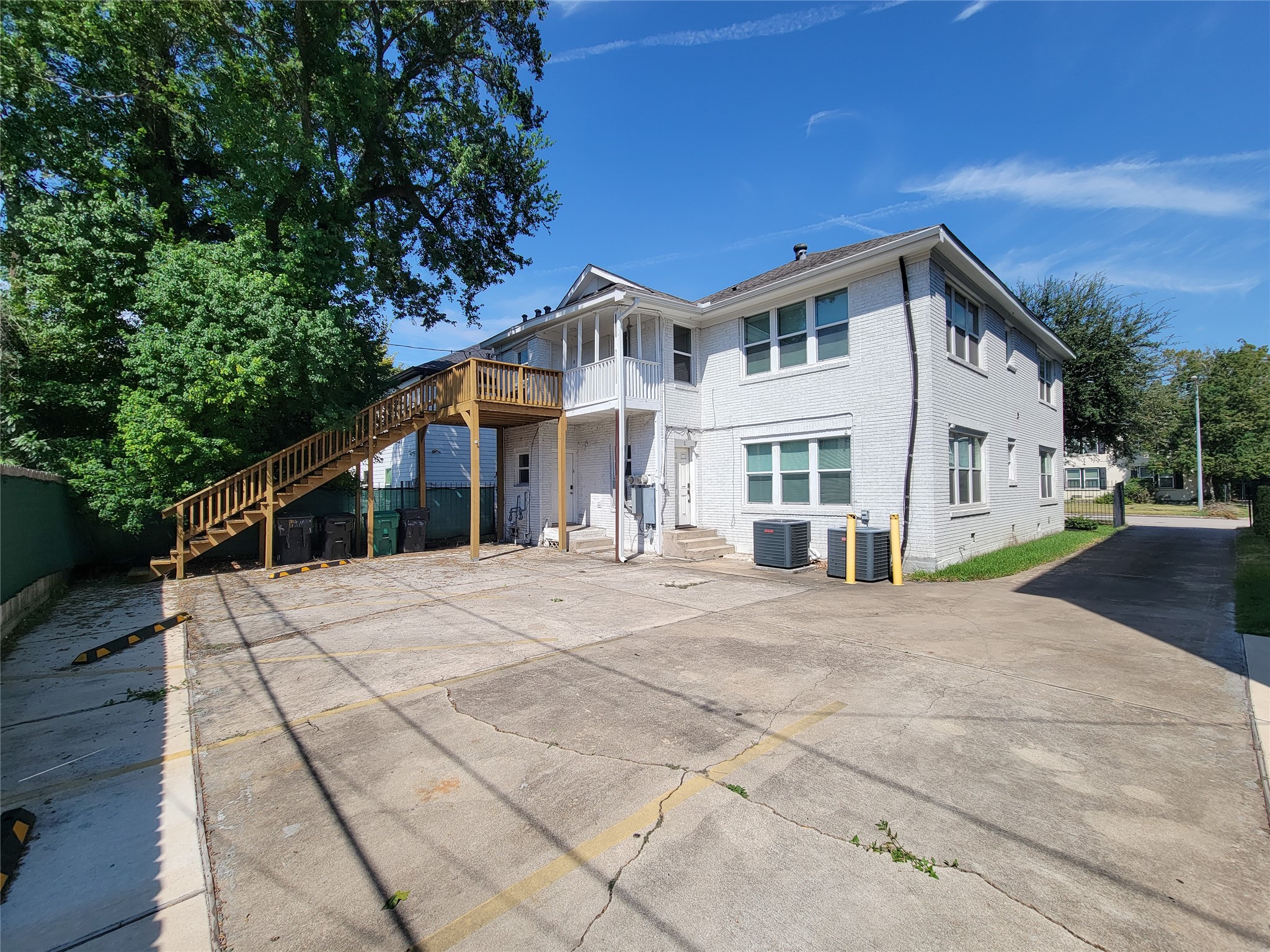 2410 Truxillo Street, #B, Houston, TX 77004