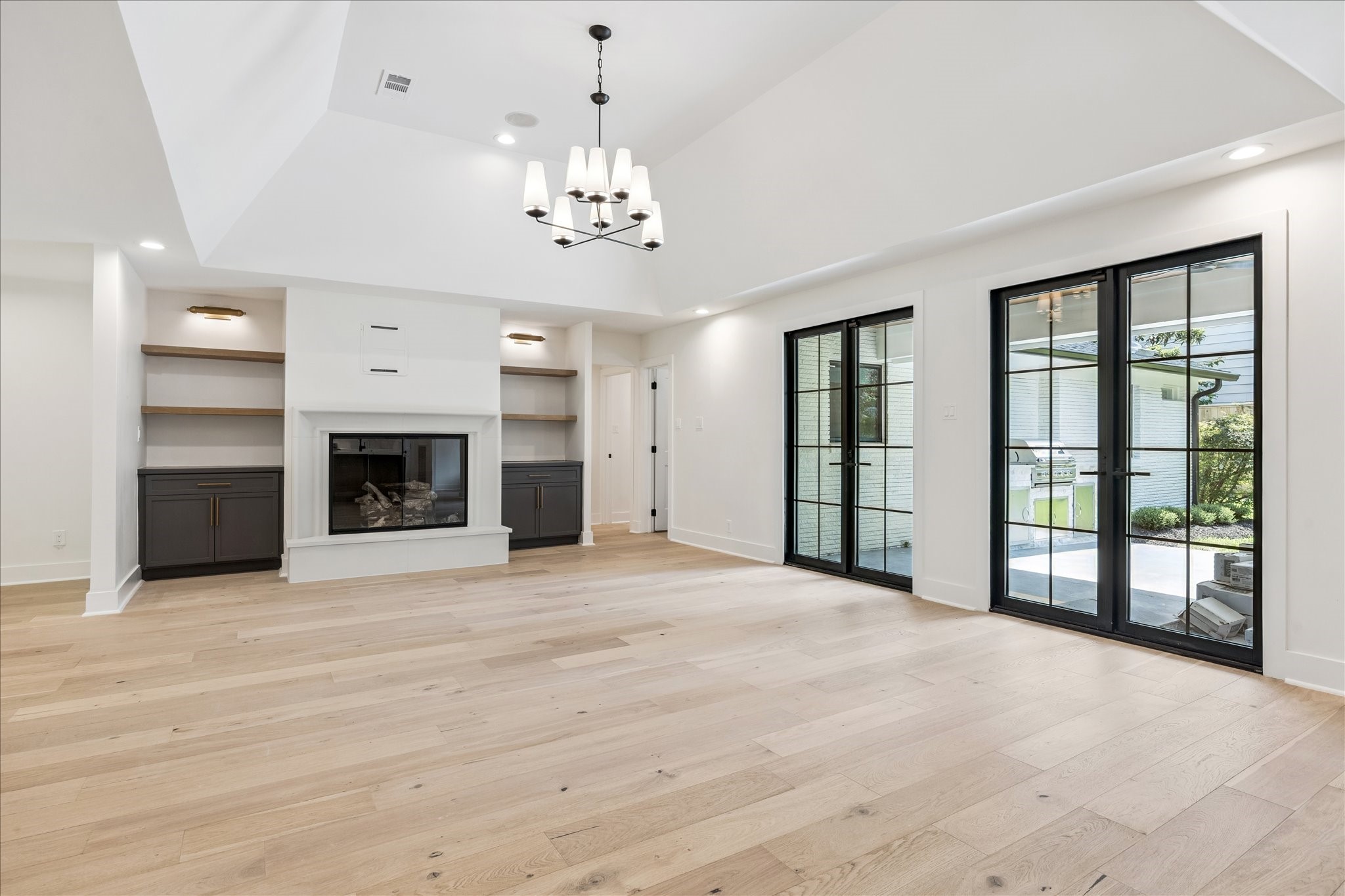 4719 Ivanhoe Street, Houston, TX 77027