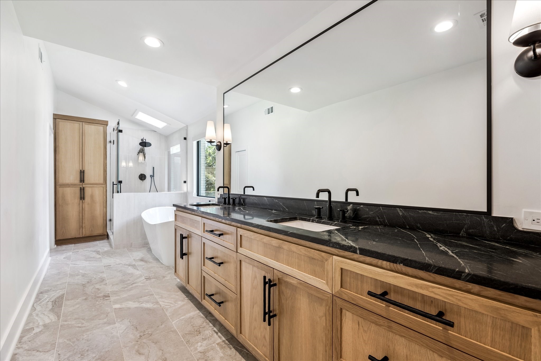 4719 Ivanhoe Street, Houston, TX 77027