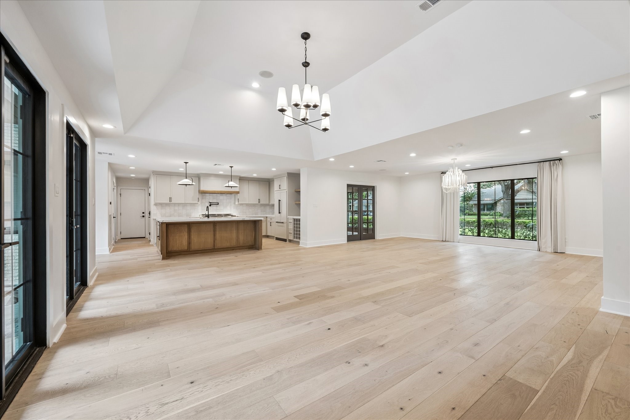 4719 Ivanhoe Street, Houston, TX 77027
