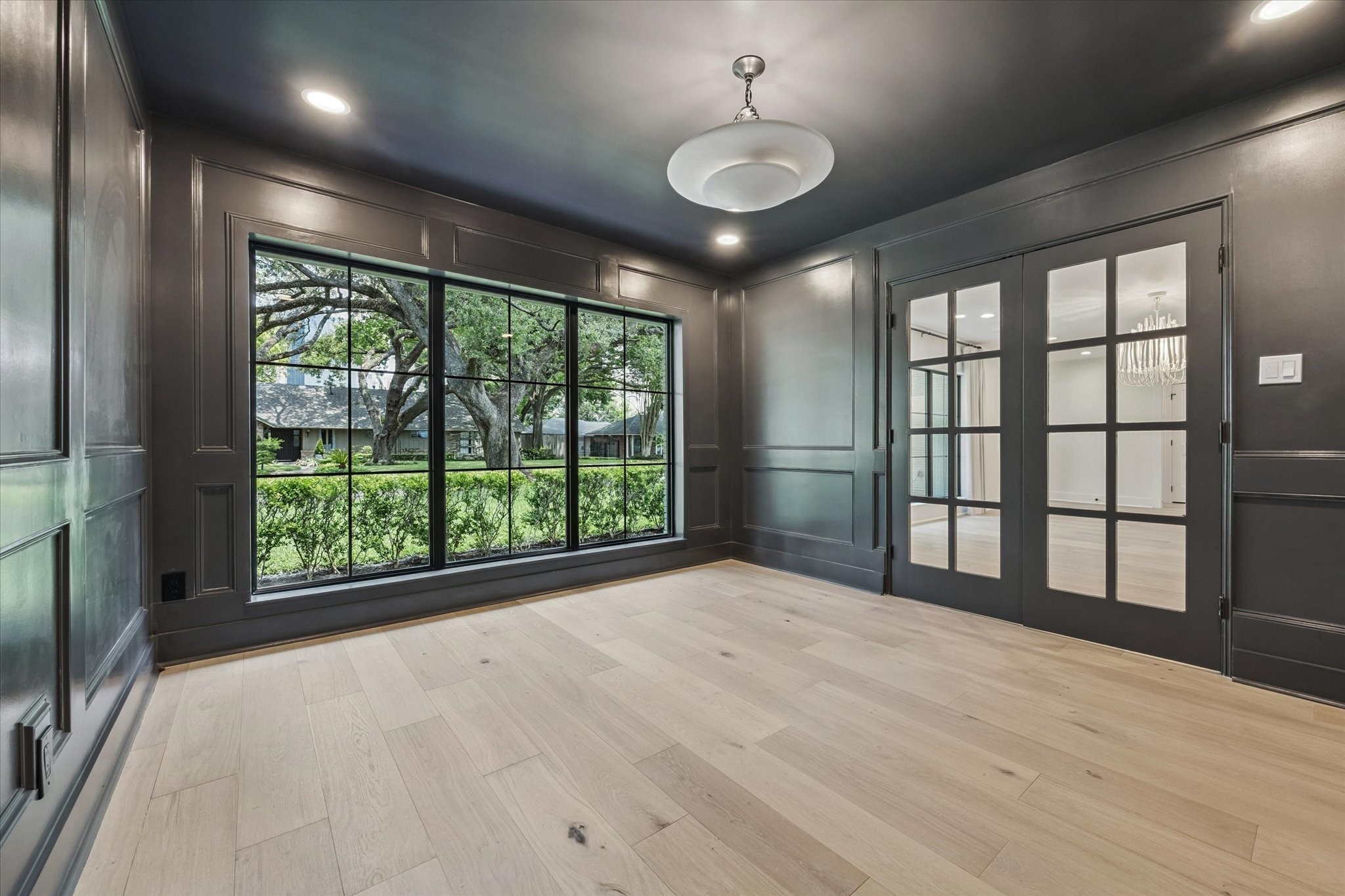 4719 Ivanhoe Street, Houston, TX 77027