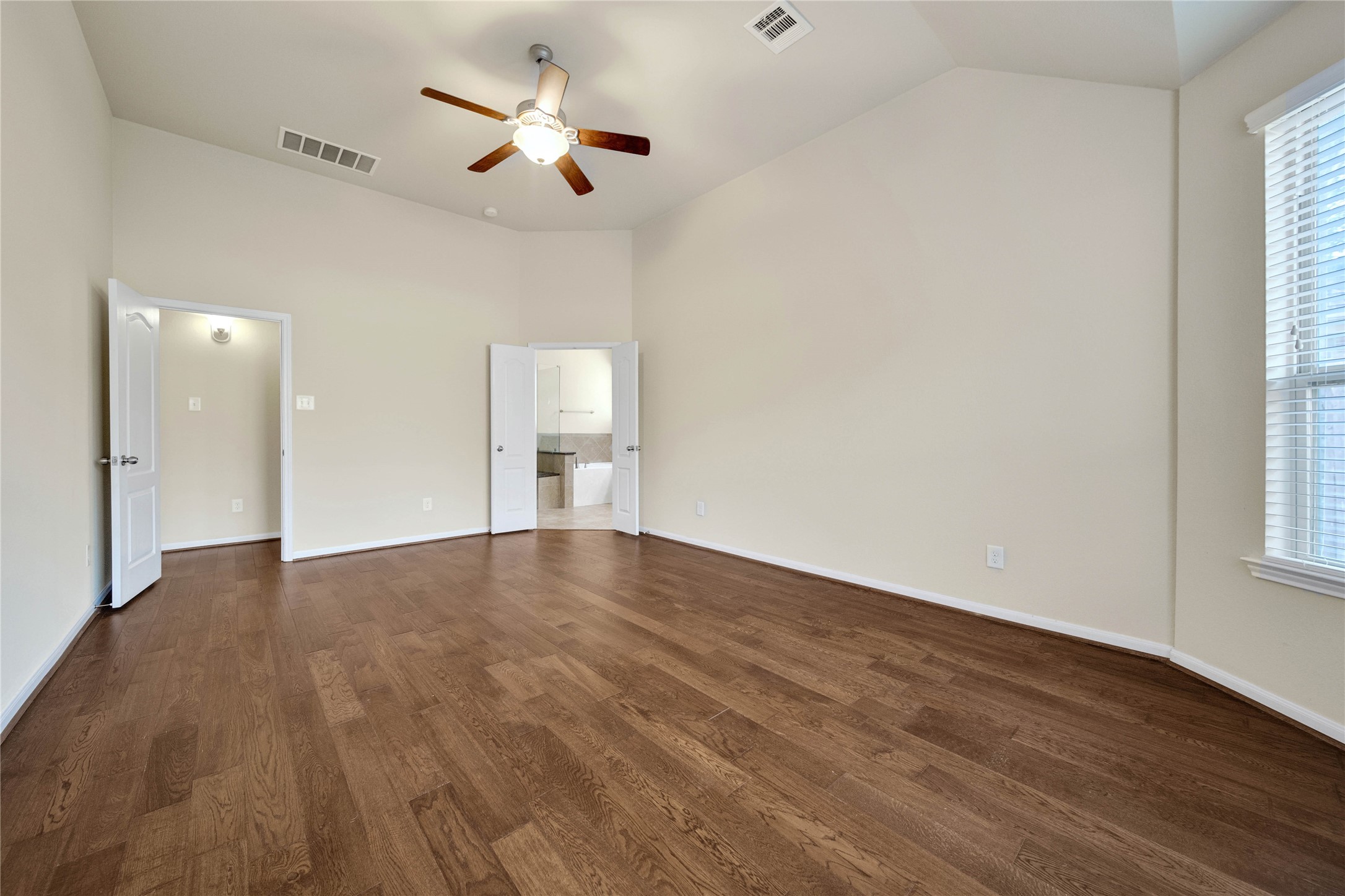 25208 Forest Ledge Drive, Porter, TX 77365