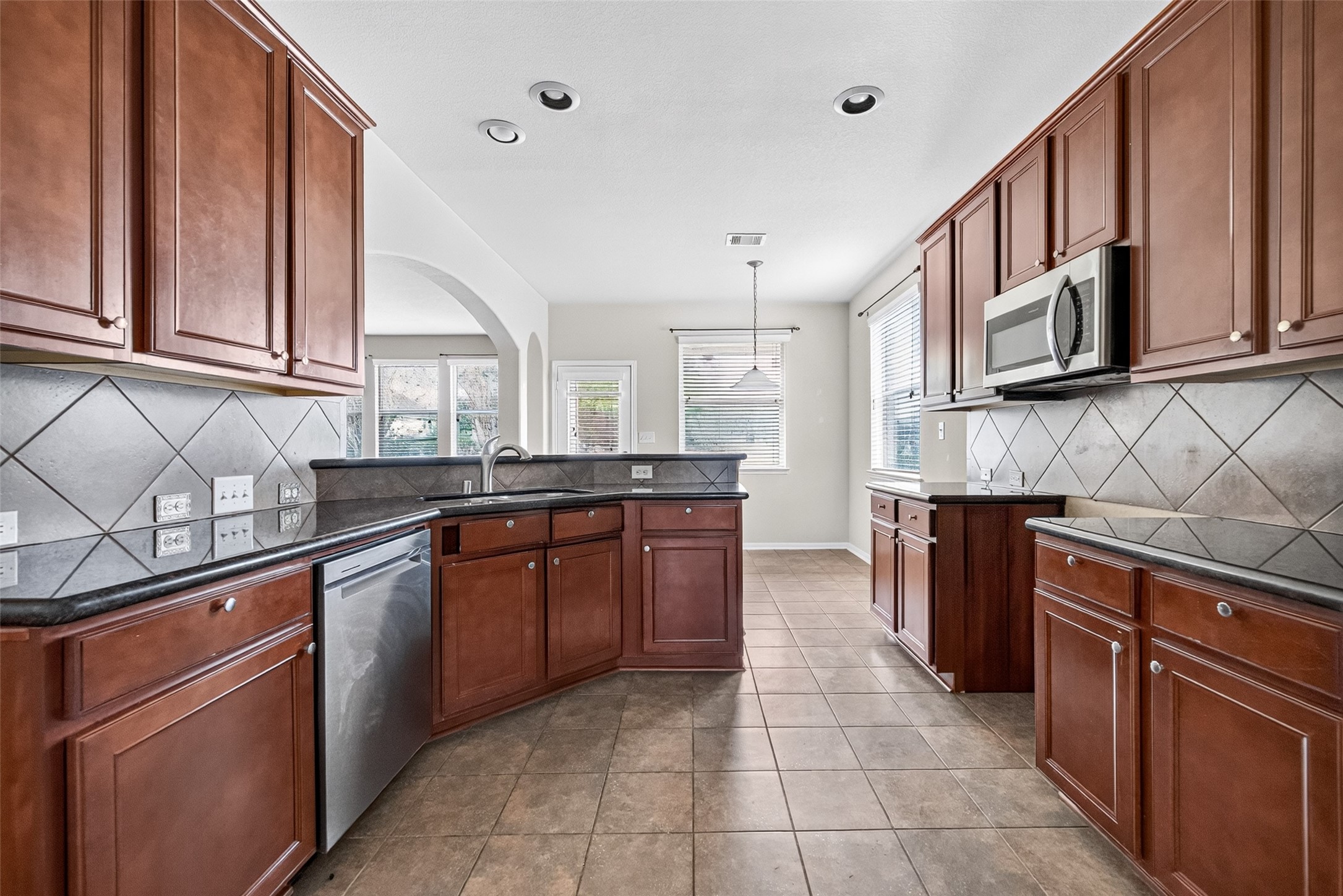 3408 Old Holly Drive, Pearland, TX 77584