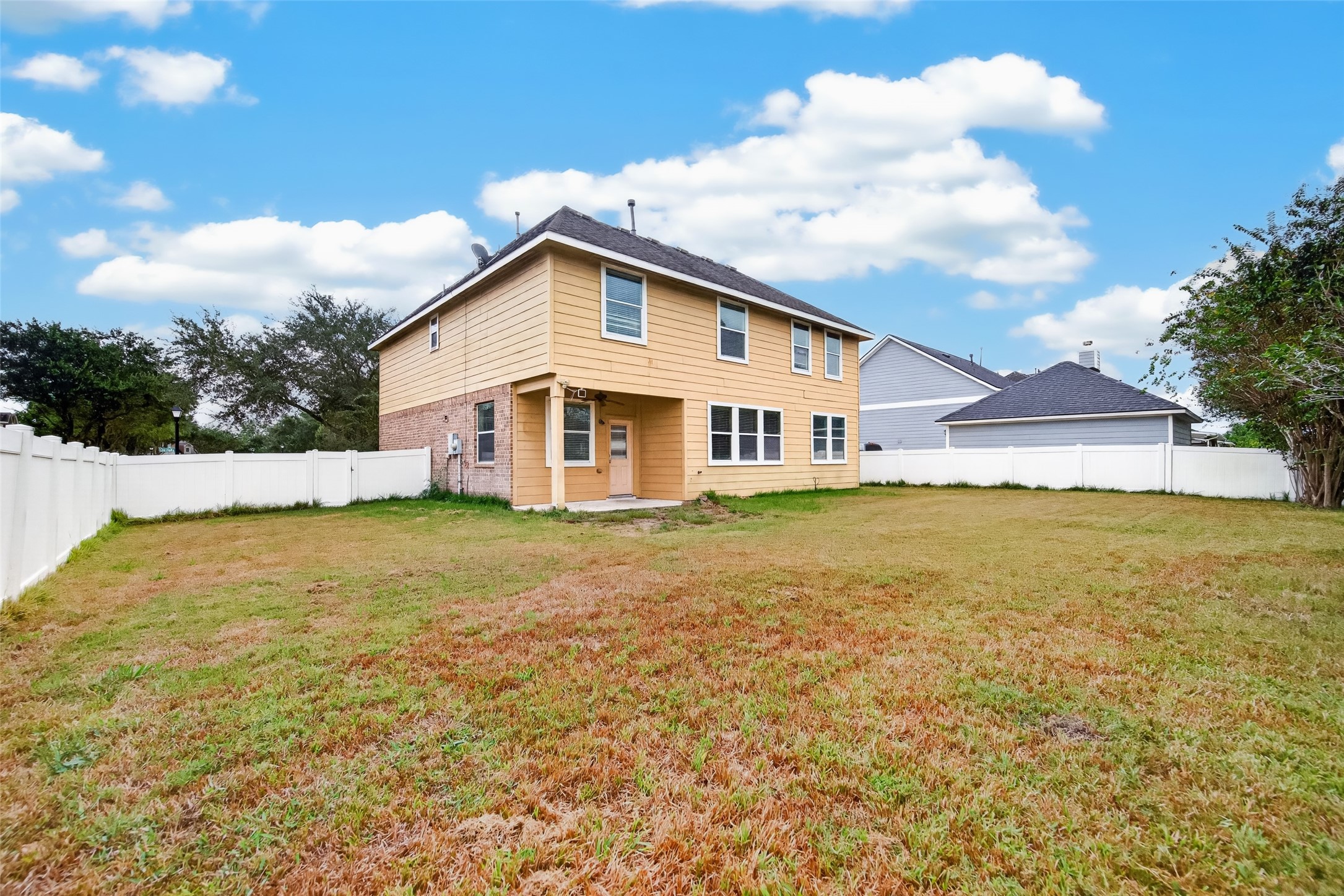3408 Old Holly Drive, Pearland, TX 77584