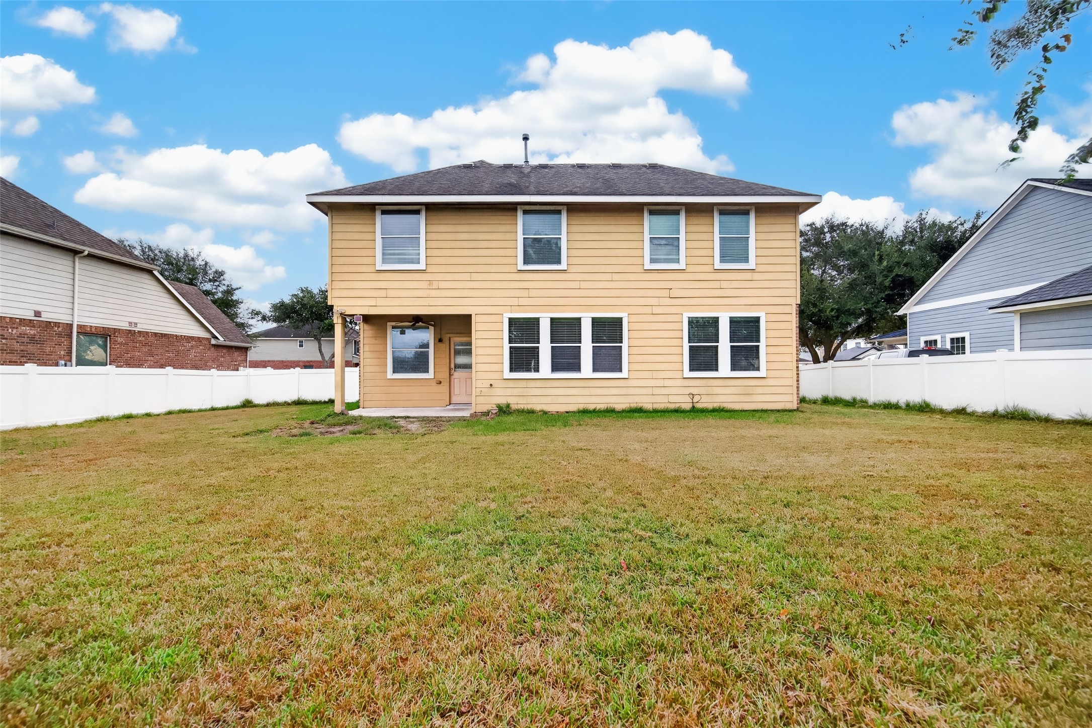 3408 Old Holly Drive, Pearland, TX 77584