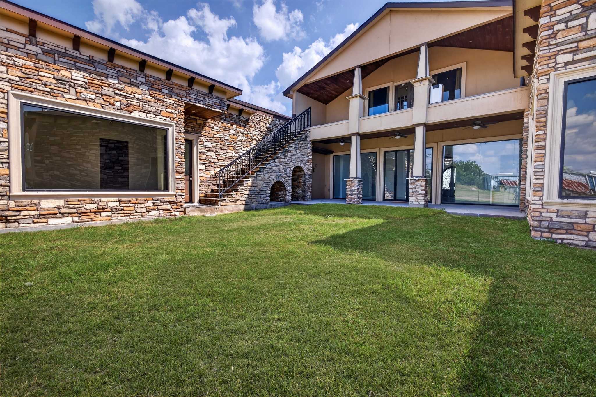 7348 Love Road, Fulshear, TX 77441