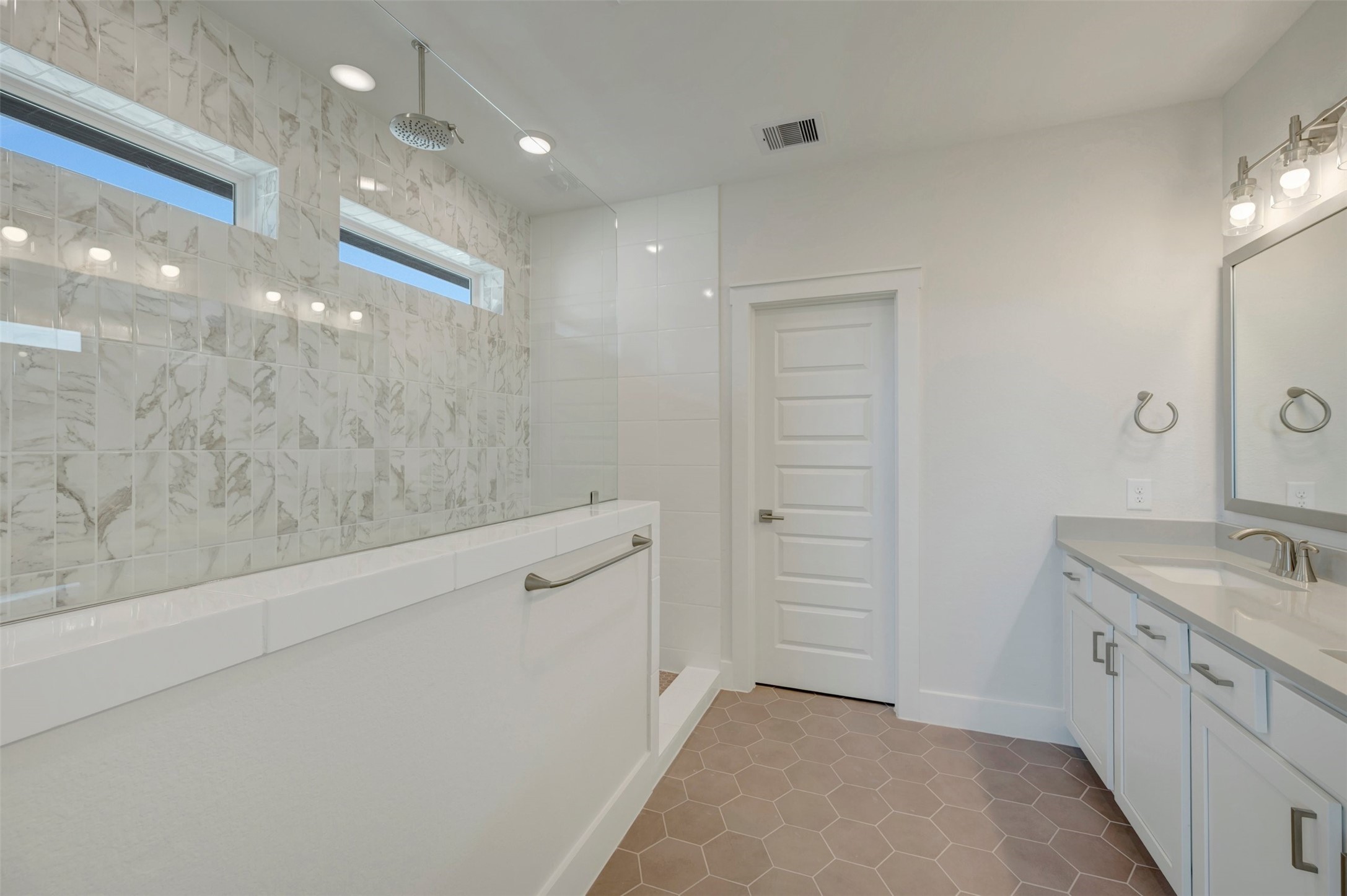 16746 Vibrant Avenue, Hockley, TX 77447