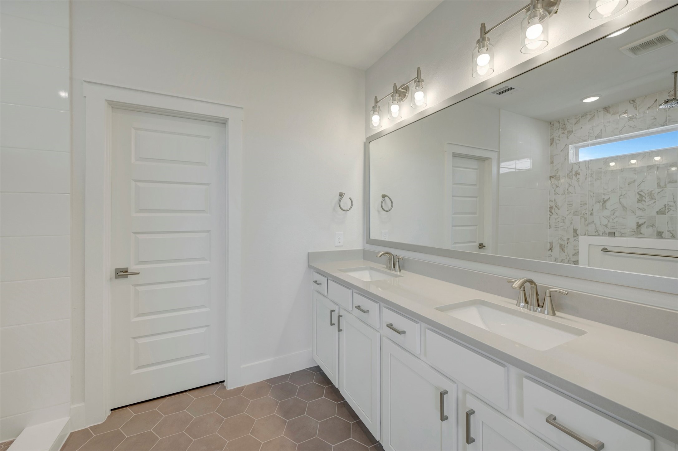 16746 Vibrant Avenue, Hockley, TX 77447