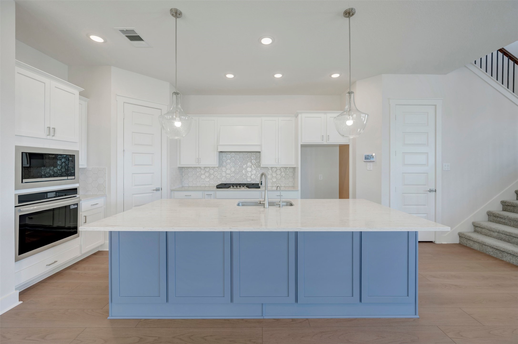 16746 Vibrant Avenue, Hockley, TX 77447