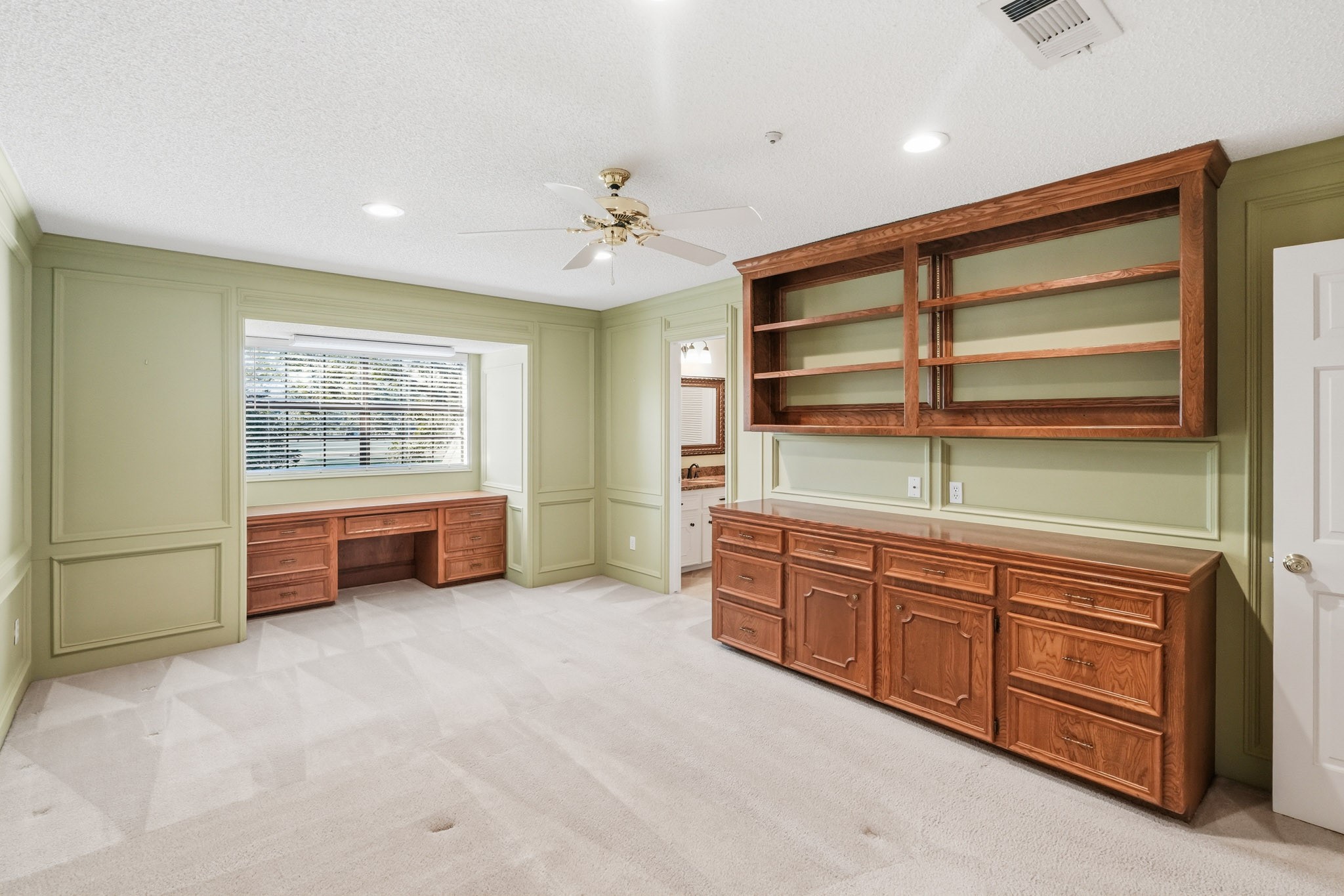 218 Bella Vista Drive, Richmond, TX 77406
